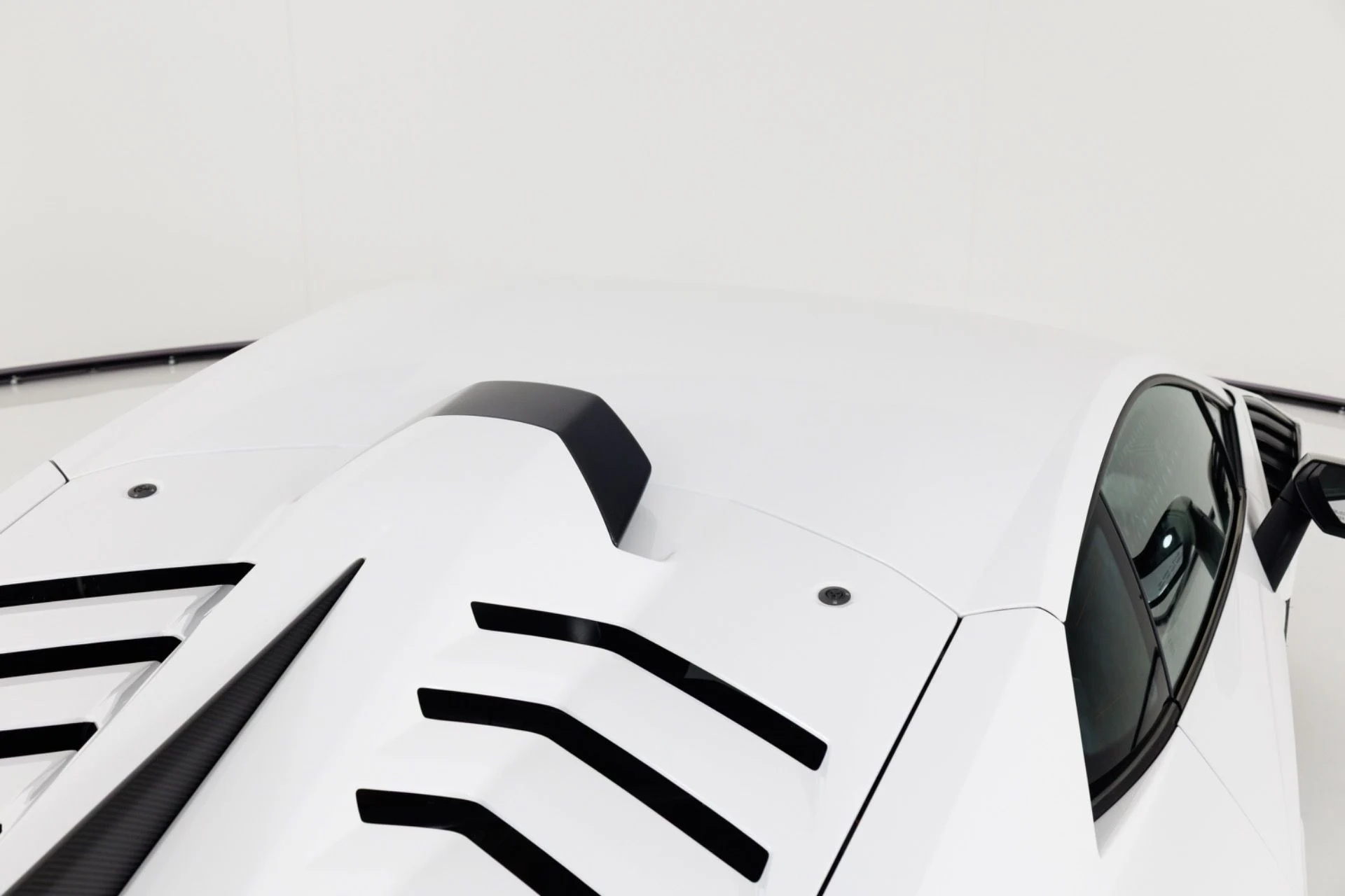mph081_3362424262_Used_2021_Lamborghini_Huracan_STO_1789754441_d50381b81f