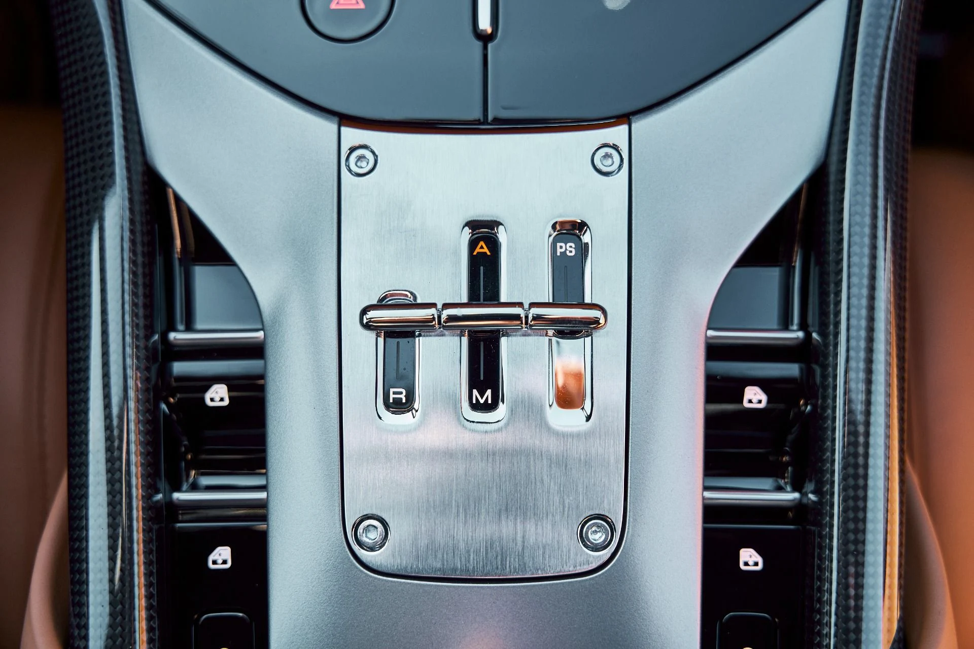 mph081_3568651309_Used_2026_Ferrari_Purosangue_1771462165_85e2343f37