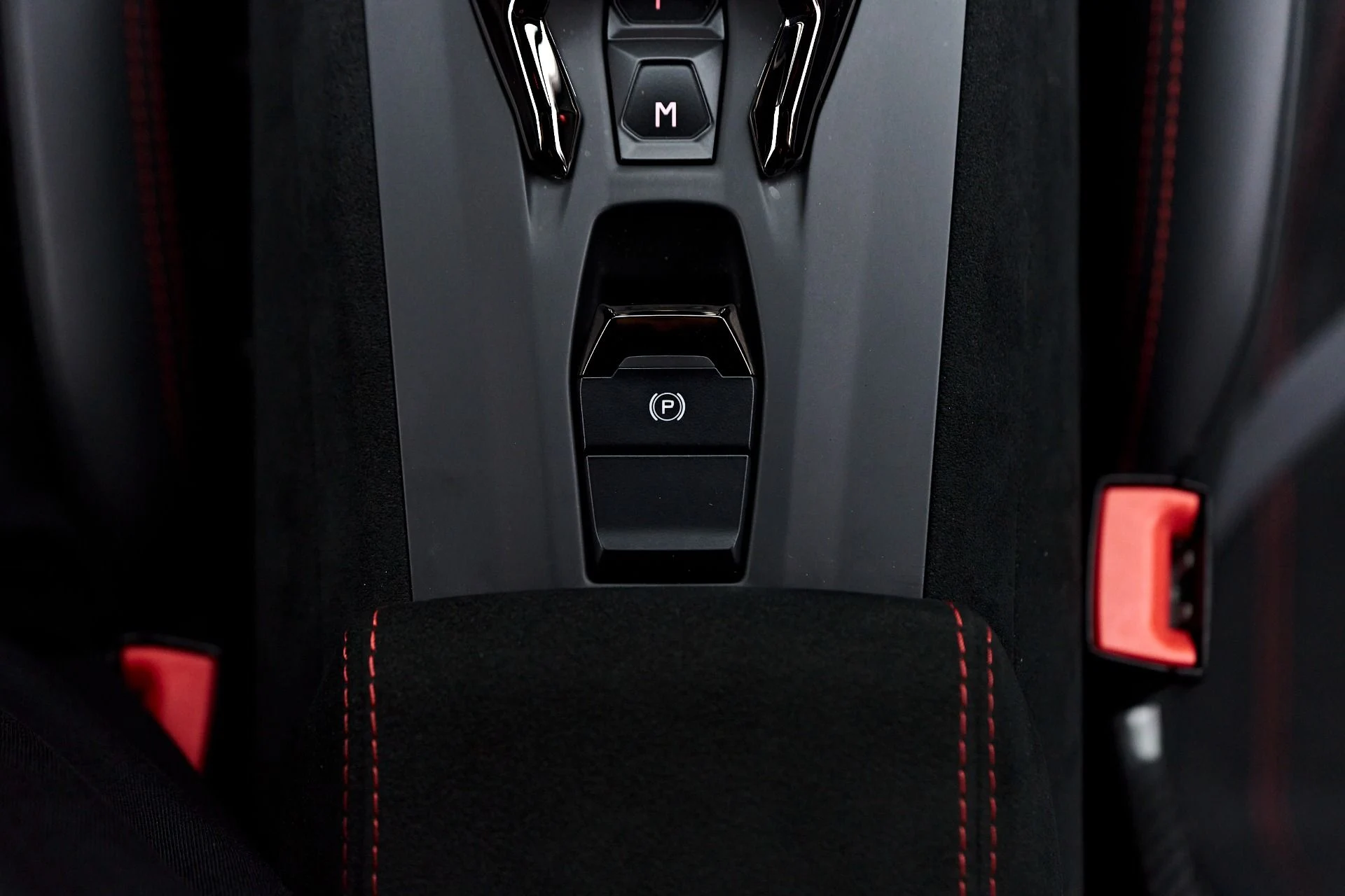 mph081_3691637777_Used_2023_Lamborghini_Huracan_STO_Base_1754673404_15482dd67d