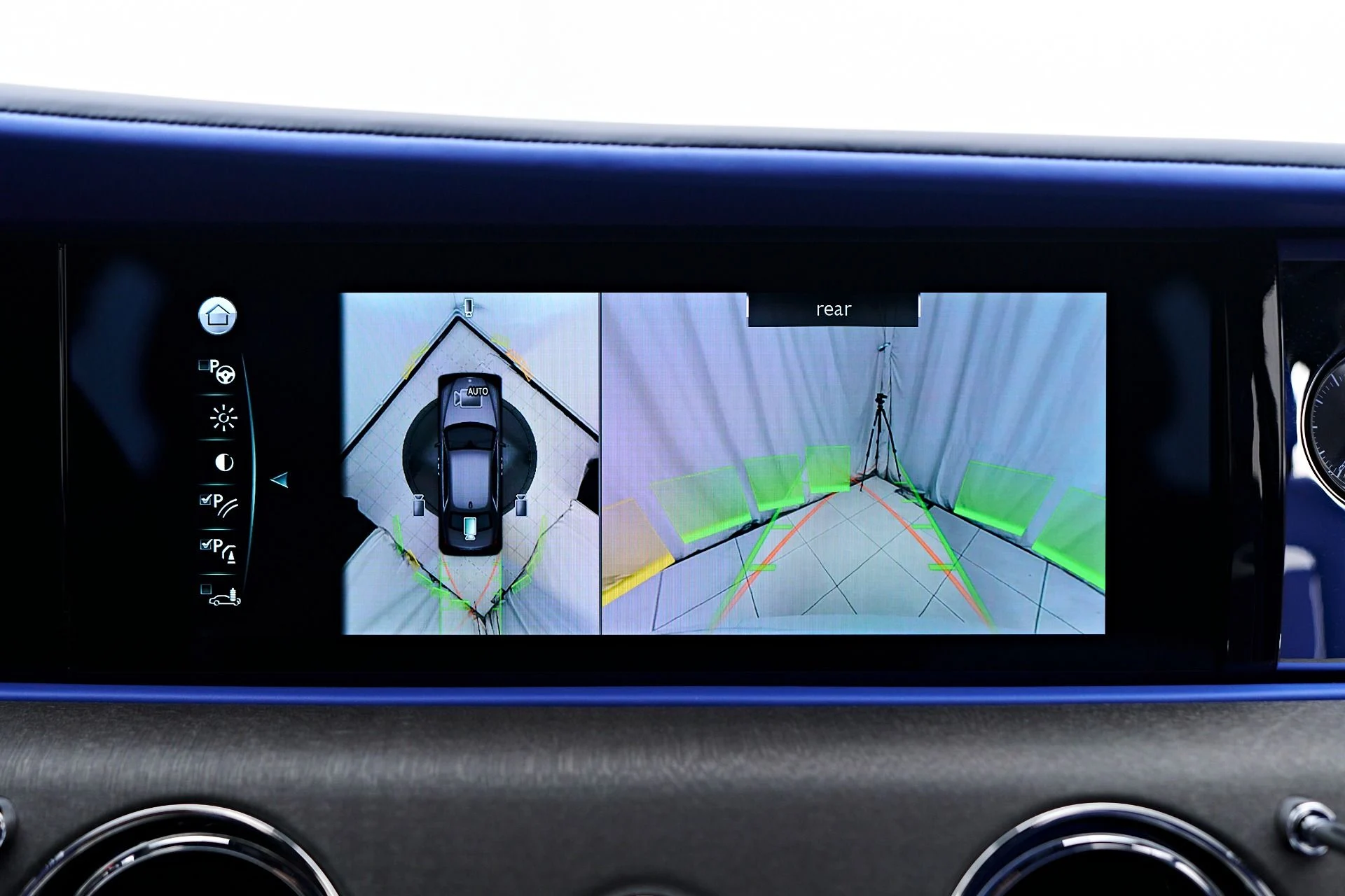 mph081_3951367674_Used_2024_Rolls_Royce_Ghost_Base_1757190874_71f6e3eec9