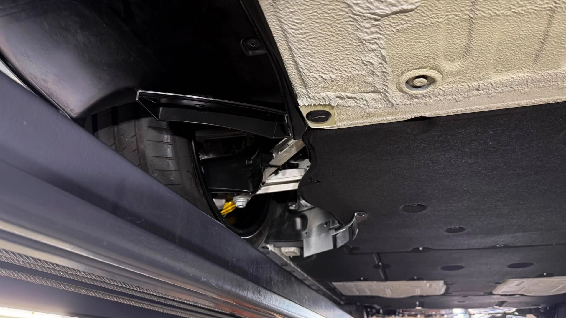 mph081_3963249750_Used_2018_Porsche_911_GT_2_RS_1762388137_641bb8ebbc