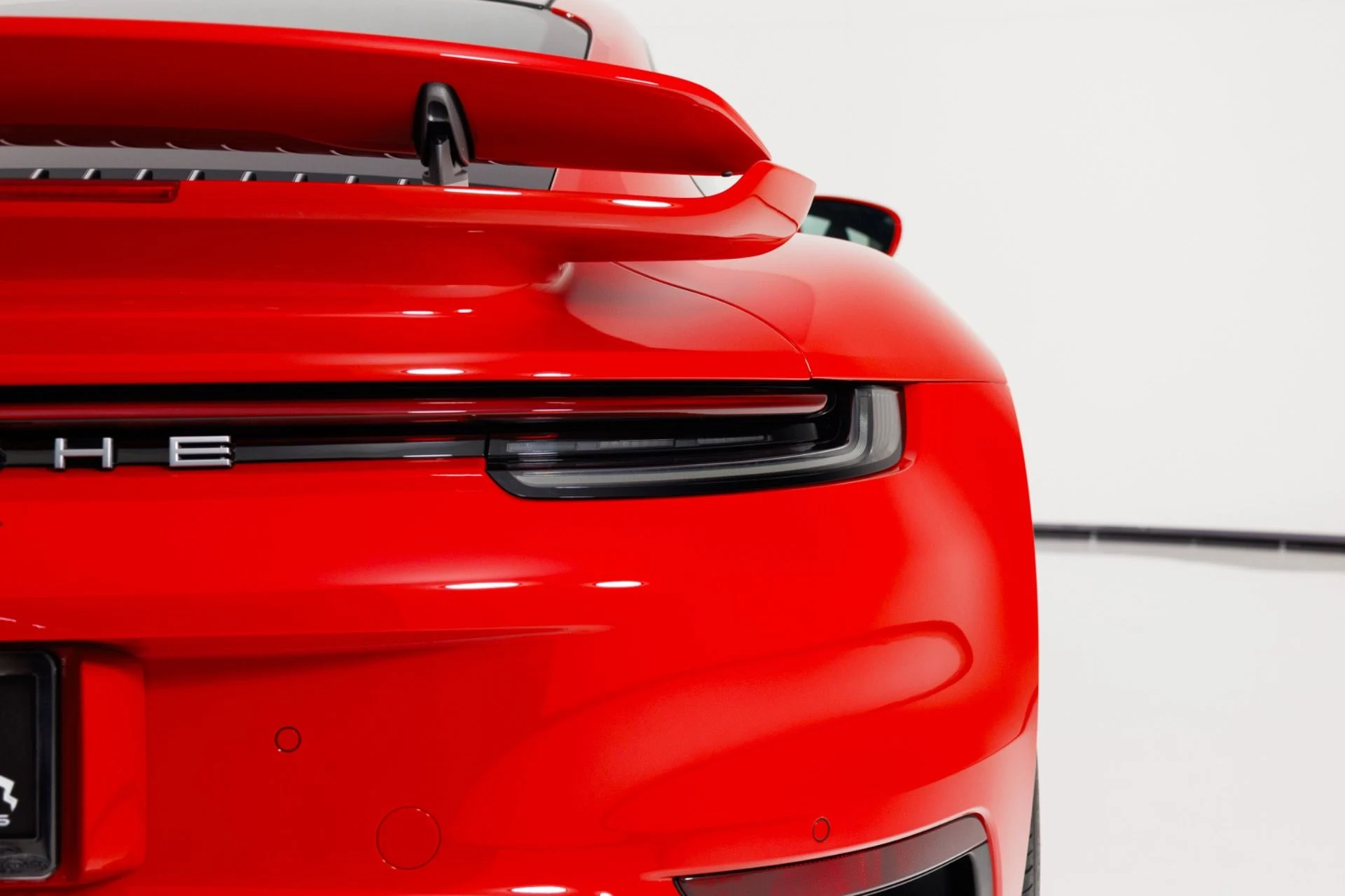 mph081_4025612430_Used_2021_Porsche_911_Turbo_S_1776203937_35dcf9aa61