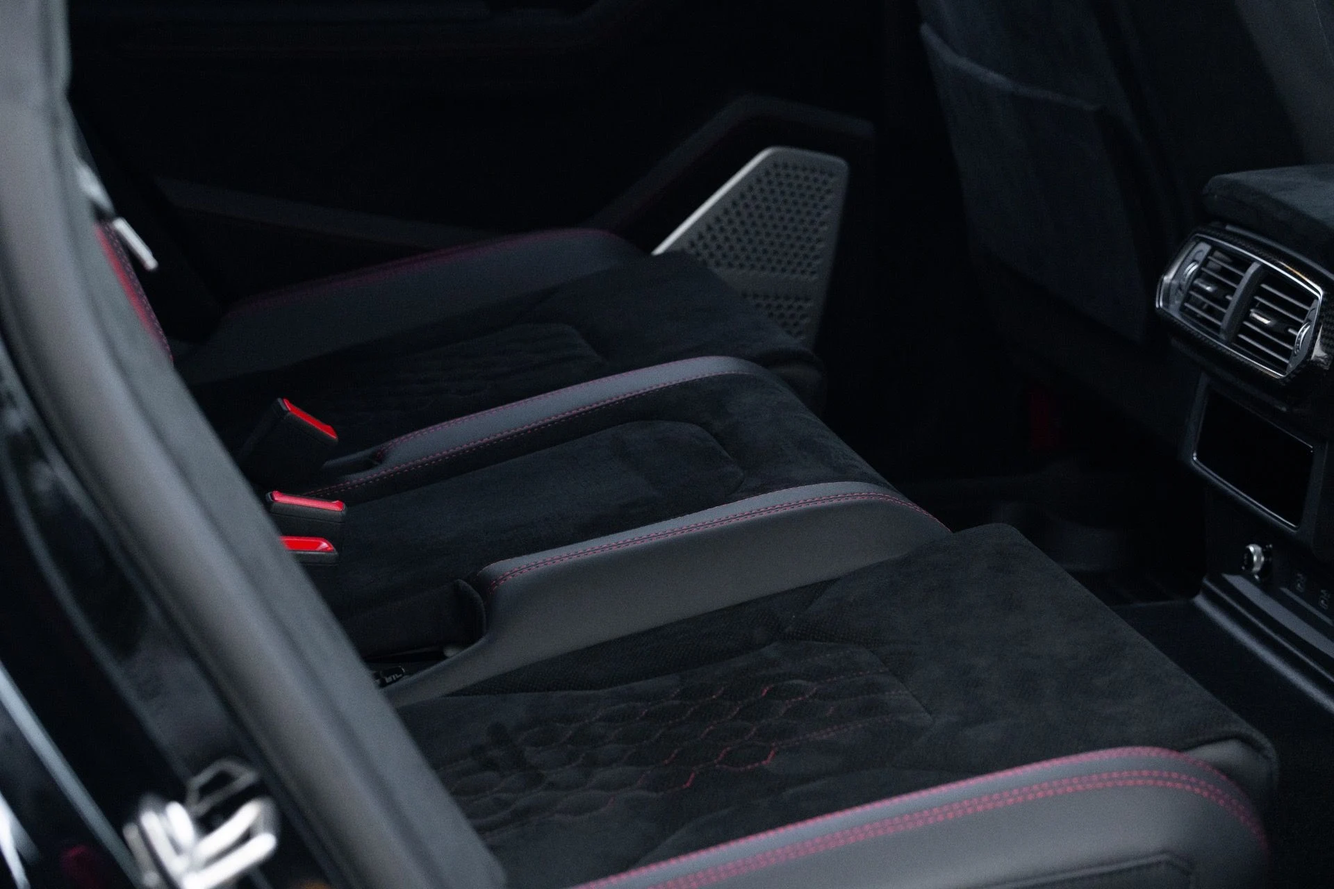 mph081_4065742420_Used_2024_Lamborghini_Urus_Performante_1770940170_92208320b9