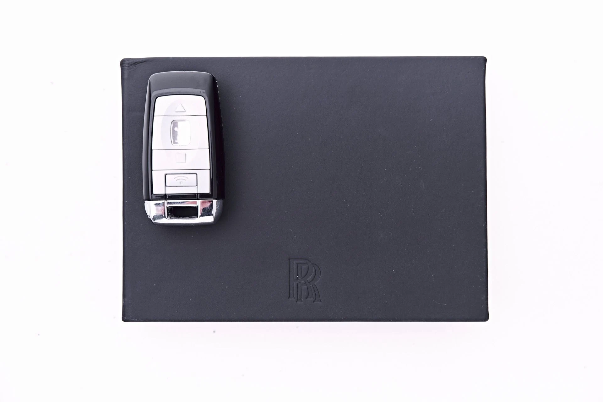mph081_409303963_Used_2020_Rolls_Royce_Dawn_Base_1784308266_2ae980245a