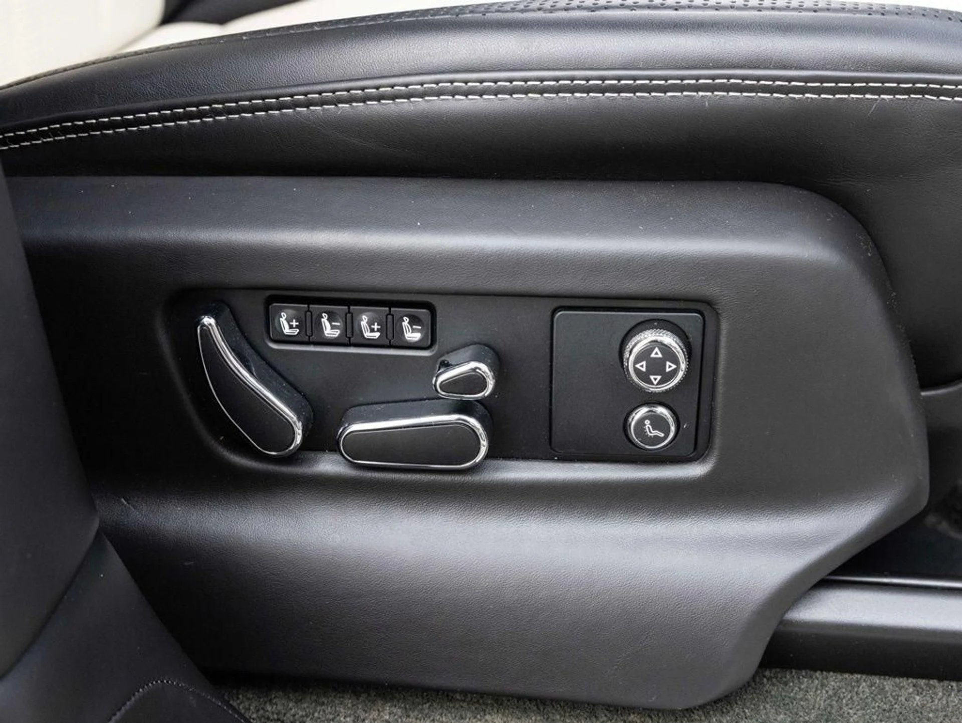 mph081_4271720554_492619448_6986044f180868074e36c6d7_e2383b2ac1