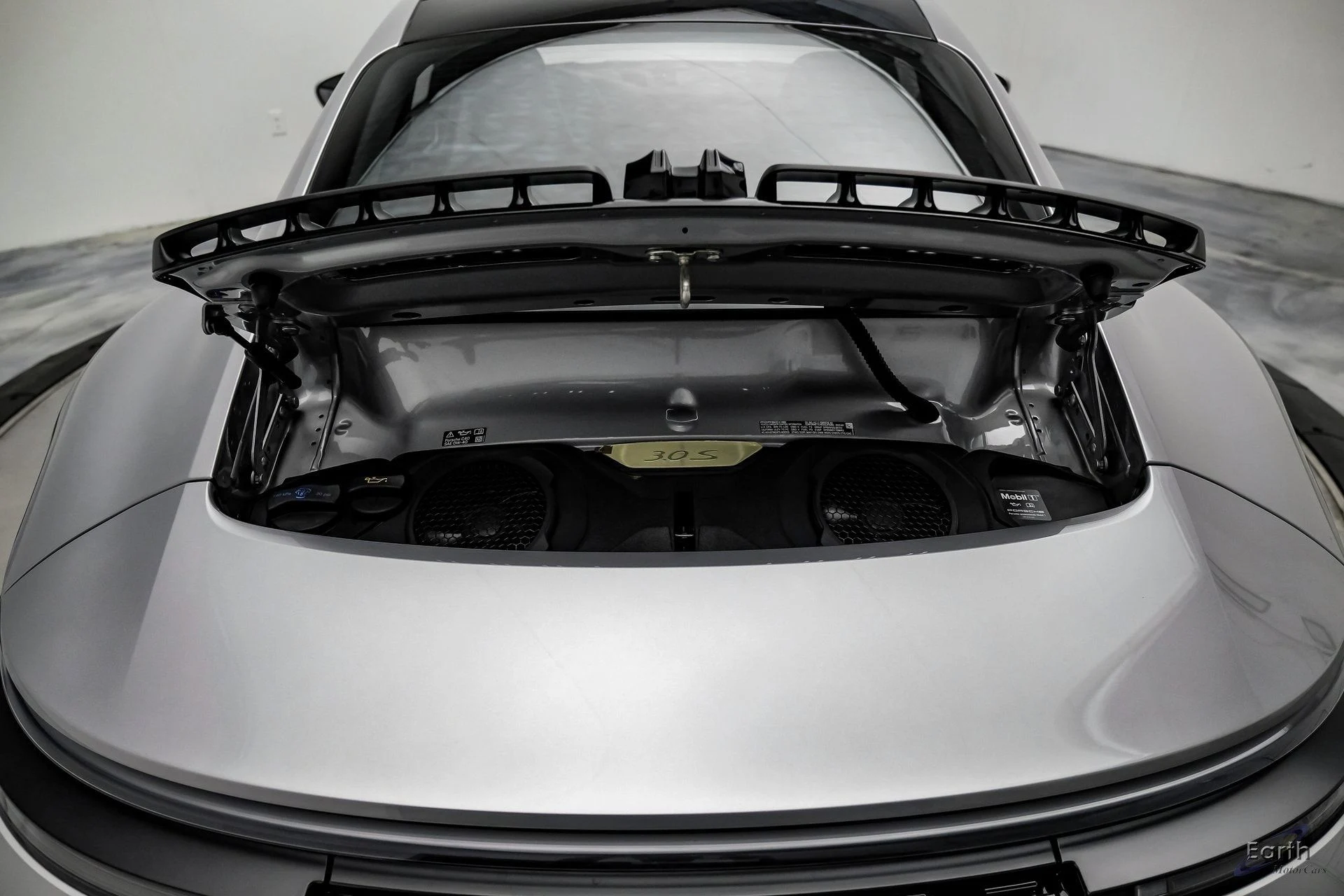 mph081_433390934_8c37d27d2be43bf7ee715aecd696280cx_1c2d3cd9d3