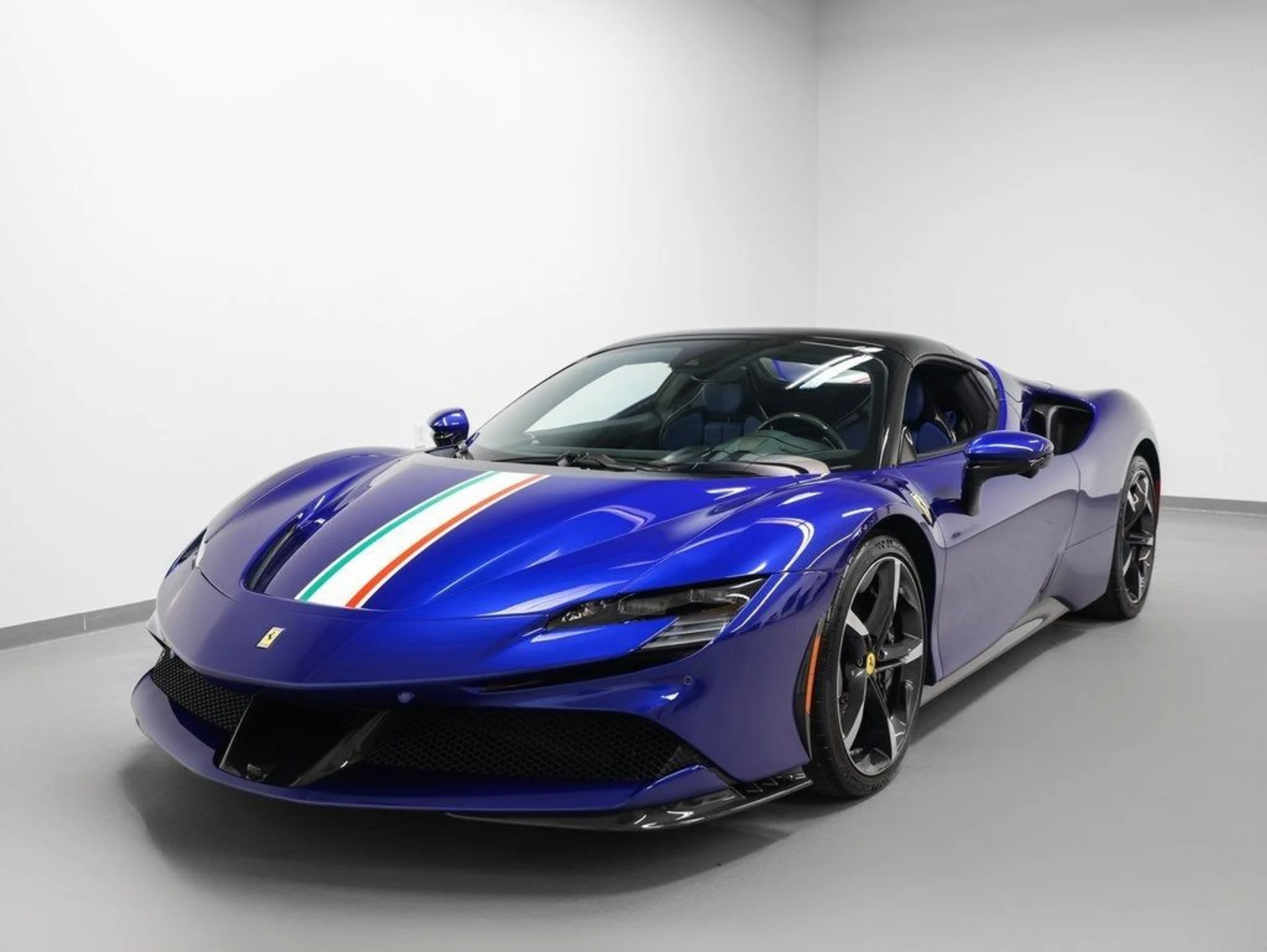 mph081_452518872_82_40d5ac82e8