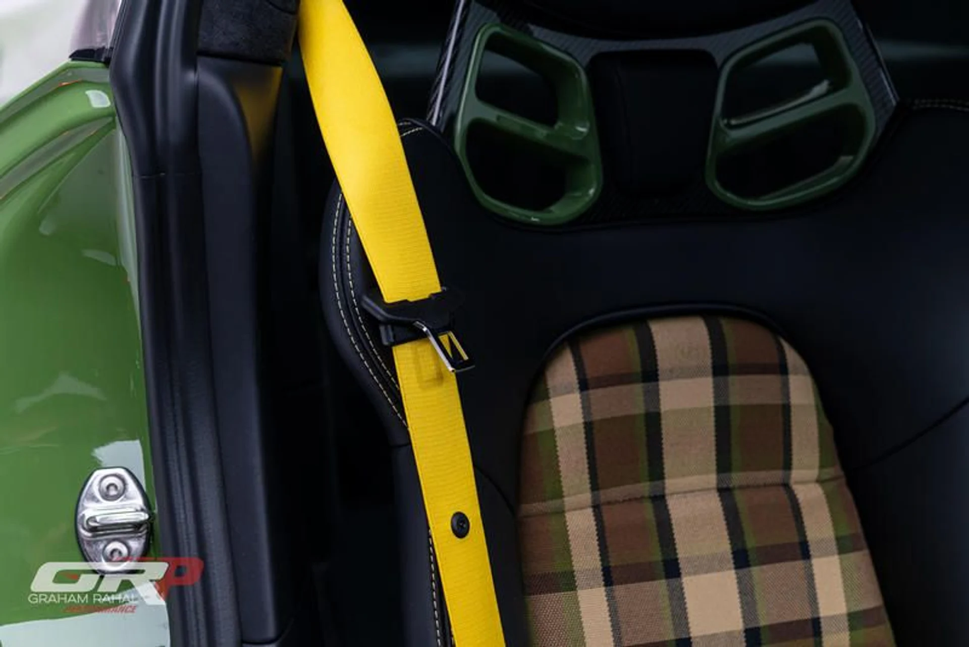 mph081_516156837_41_A4_C788_37_F3_4223_BB_7_E_122_C05595_E2_C_2c46d076a3