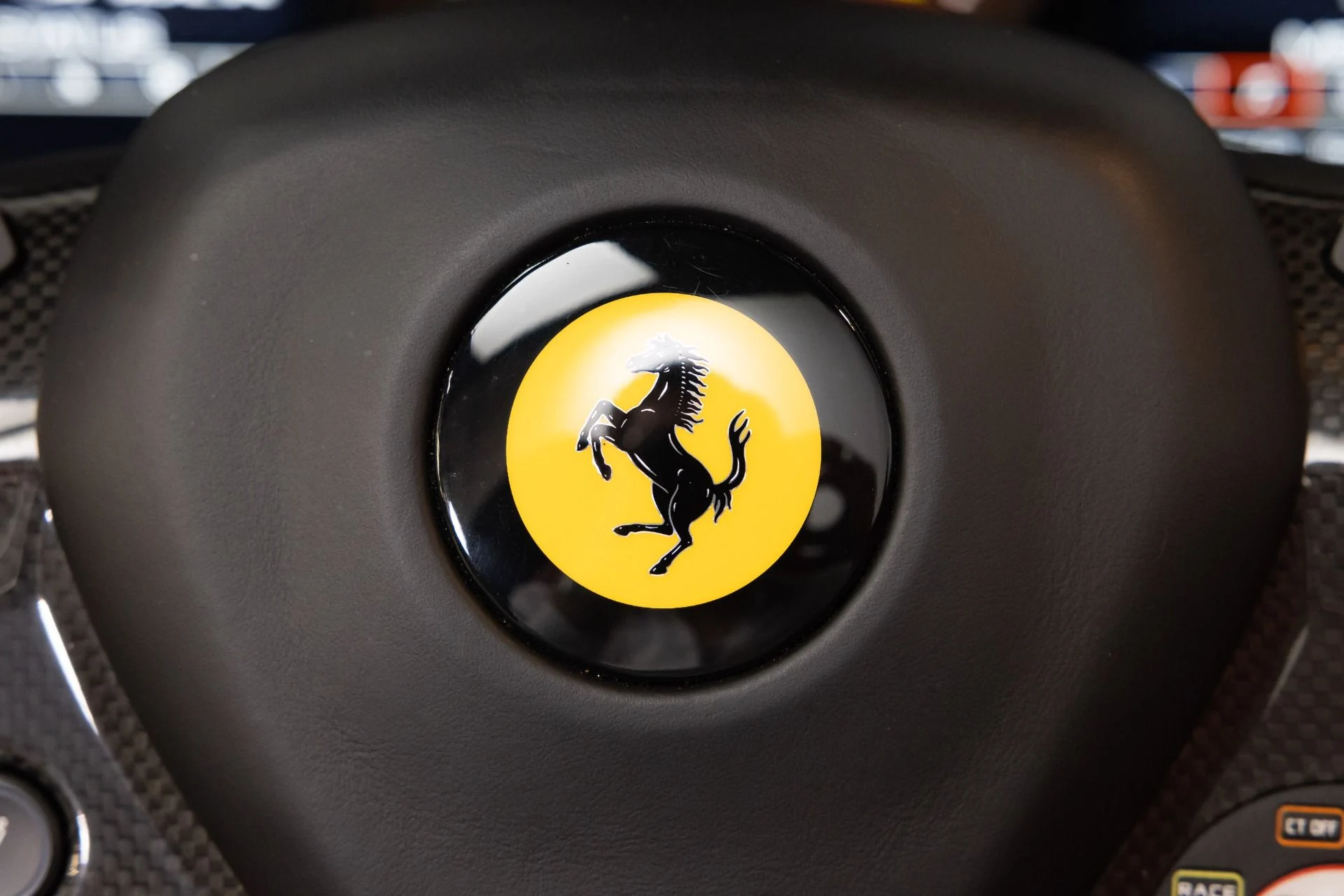 mph081_59032840_Used_2017_Ferrari_488_Spider_1782928038_6b23c43268