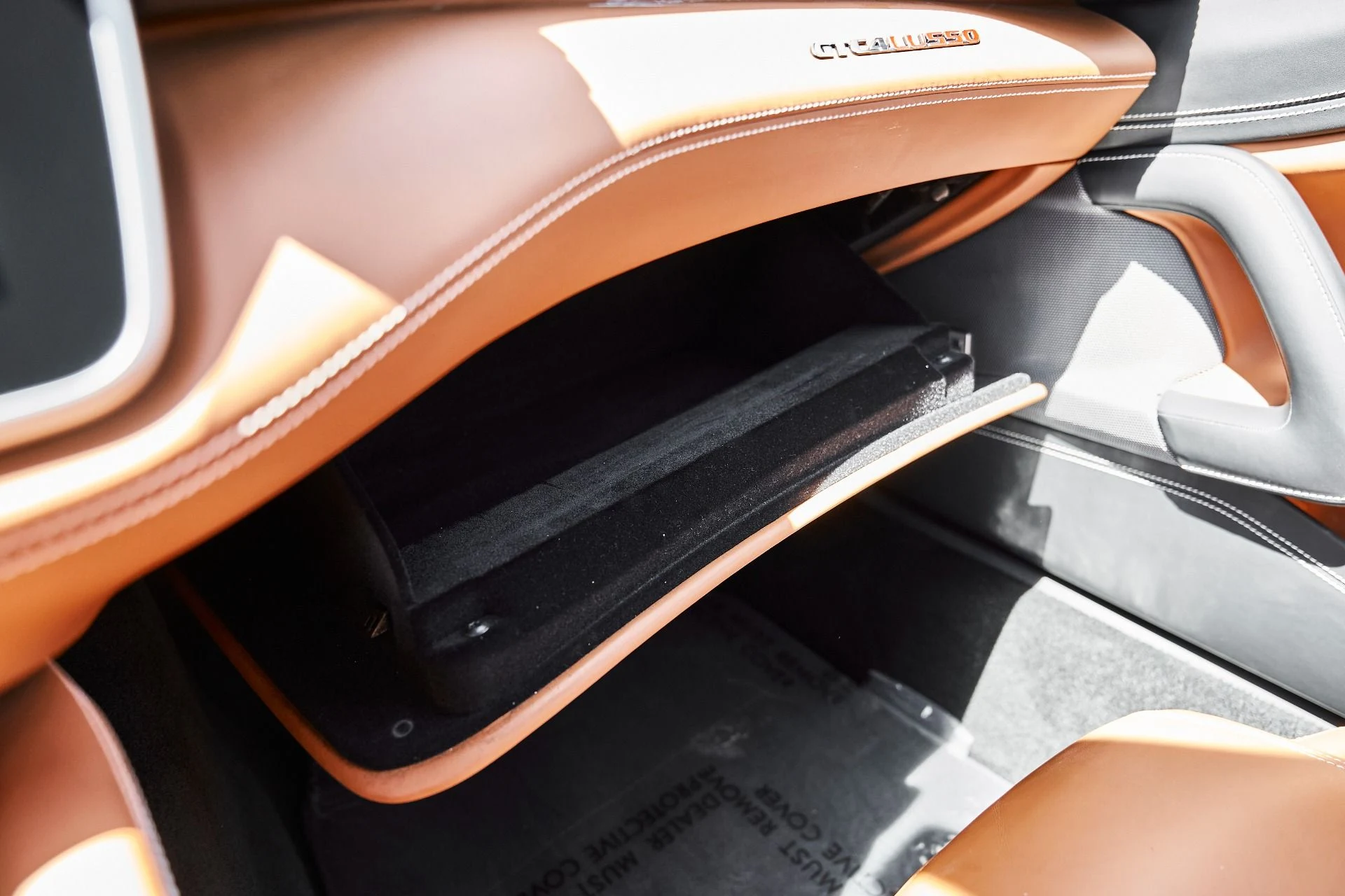 mph081_959818836_Used_2018_Ferrari_GTC_4_Lusso_V12_1775612139_fa0c82c37b