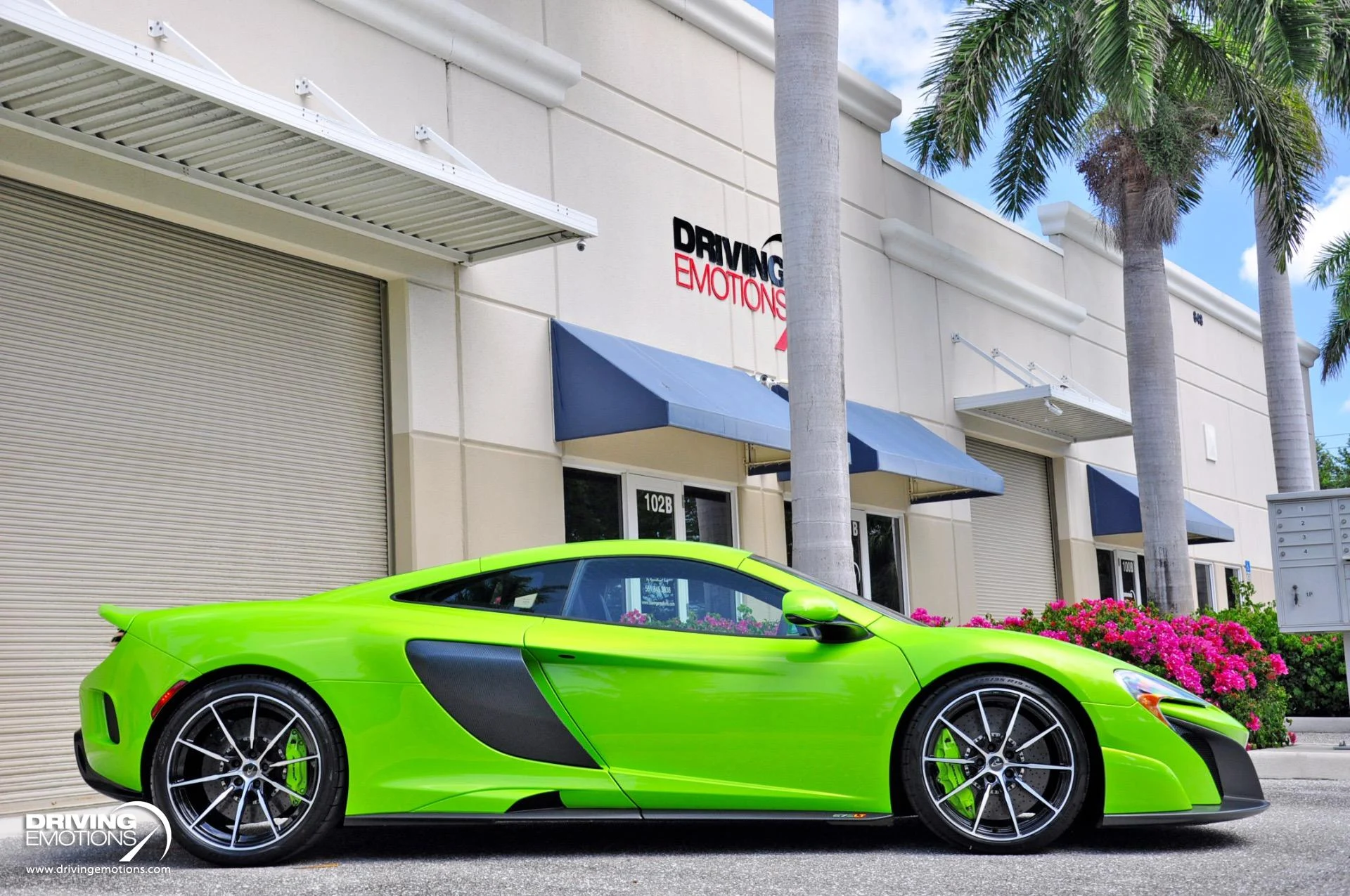 mph082_1091464067_855_p83_l_b9b26d32b6