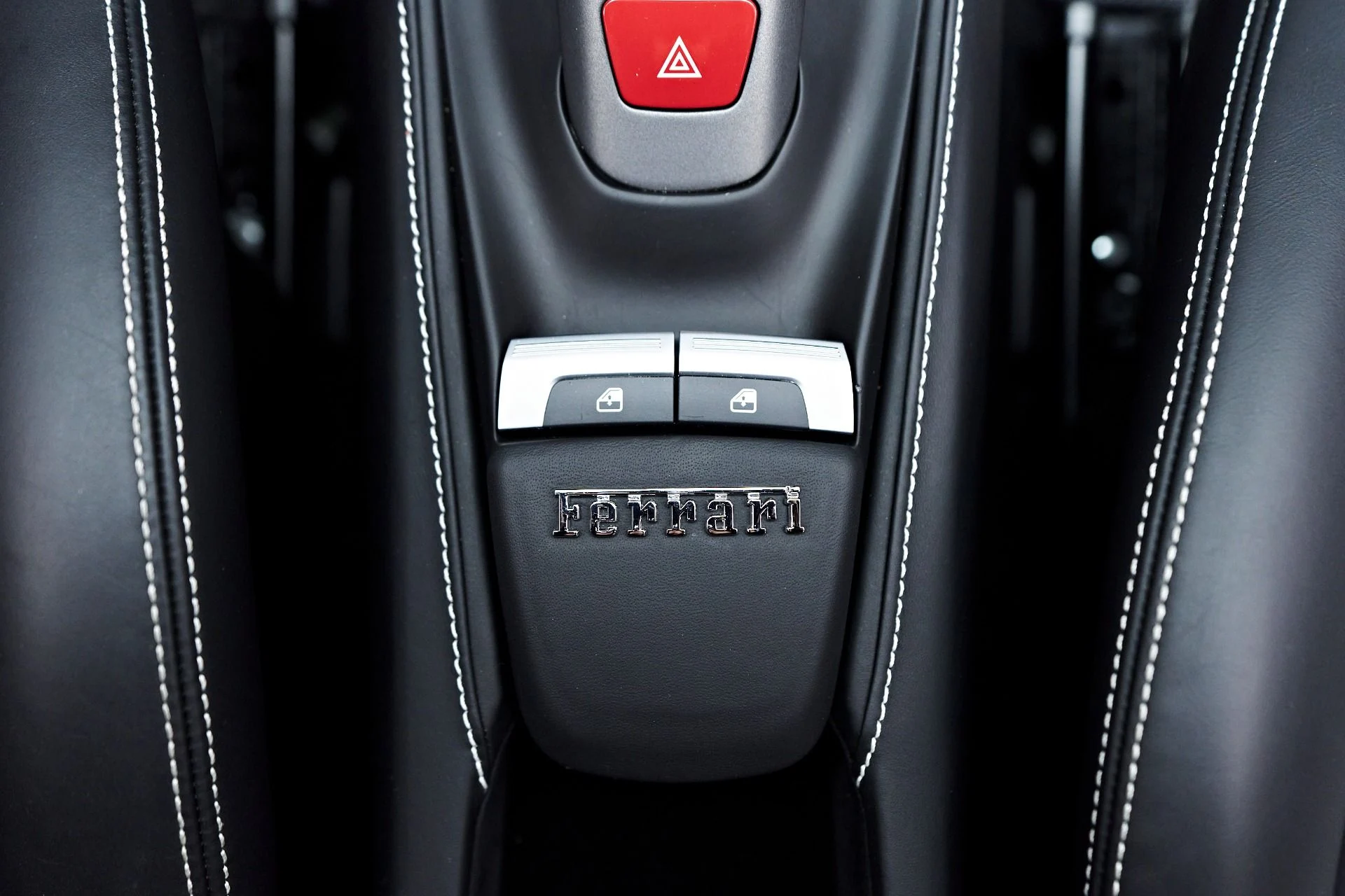 mph082_1106911748_Used_2017_Ferrari_488_GTB_Base_1755309758_871a4572a8
