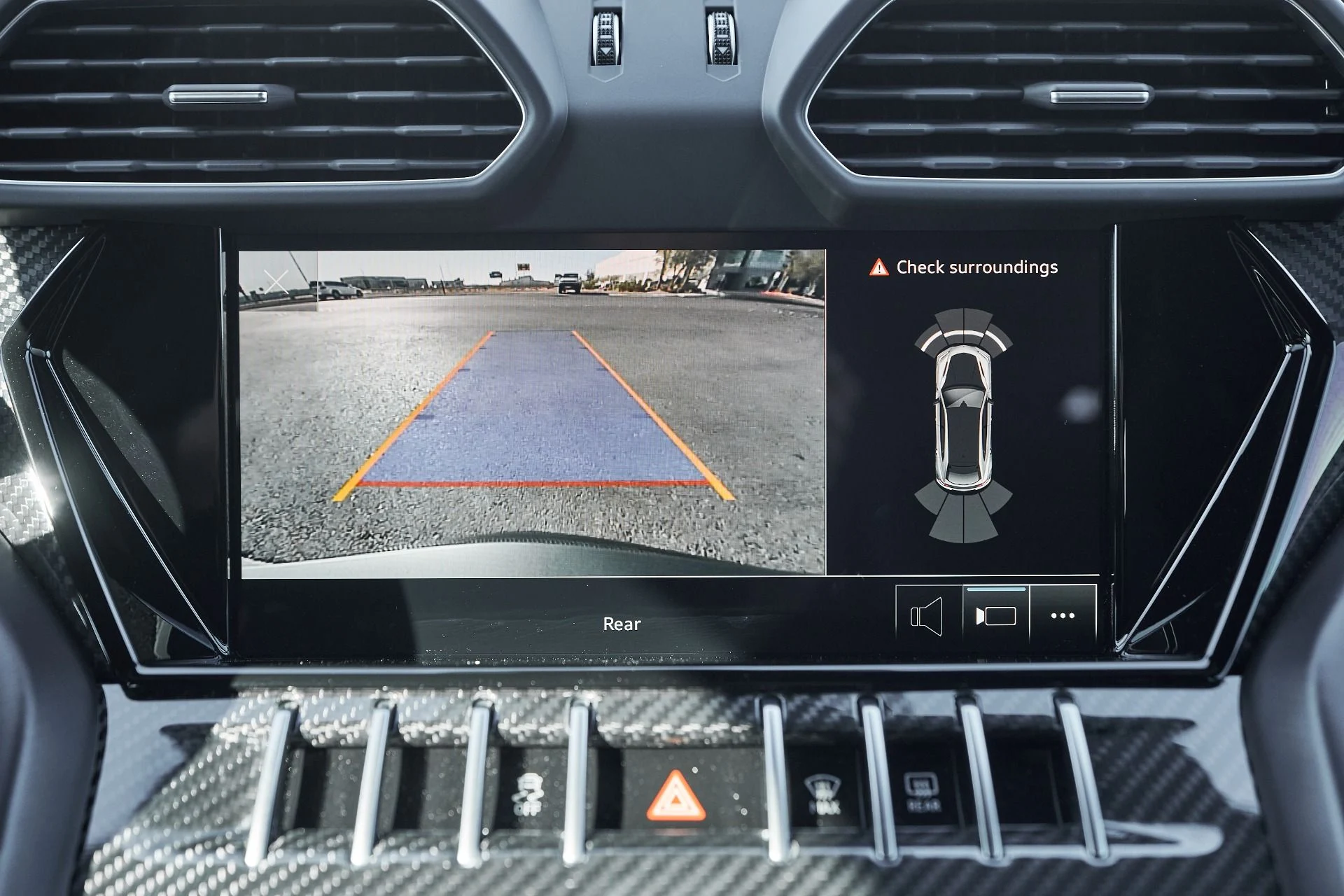 mph082_1282426548_Used_2023_Lamborghini_Urus_Performante_1761860909_830338fef2