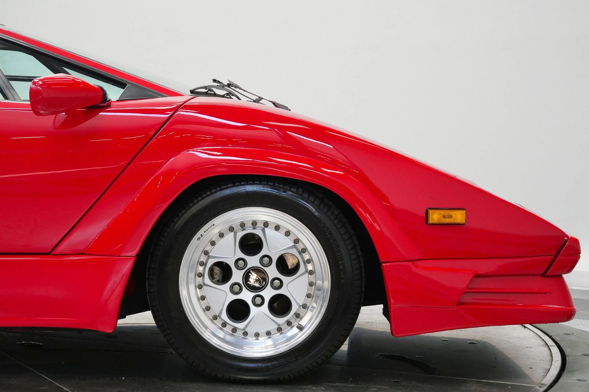mph082_1283822555_Used_1989_Lamborghini_Countach_25th_Anniversary_Low_Miles_Service_Records_Collector_Grade_1779224984_00a75f6989