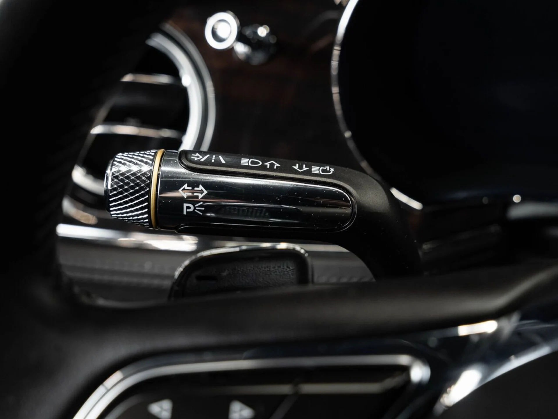 mph082_1416686460_bentley_continental_2022_e2874fbc56