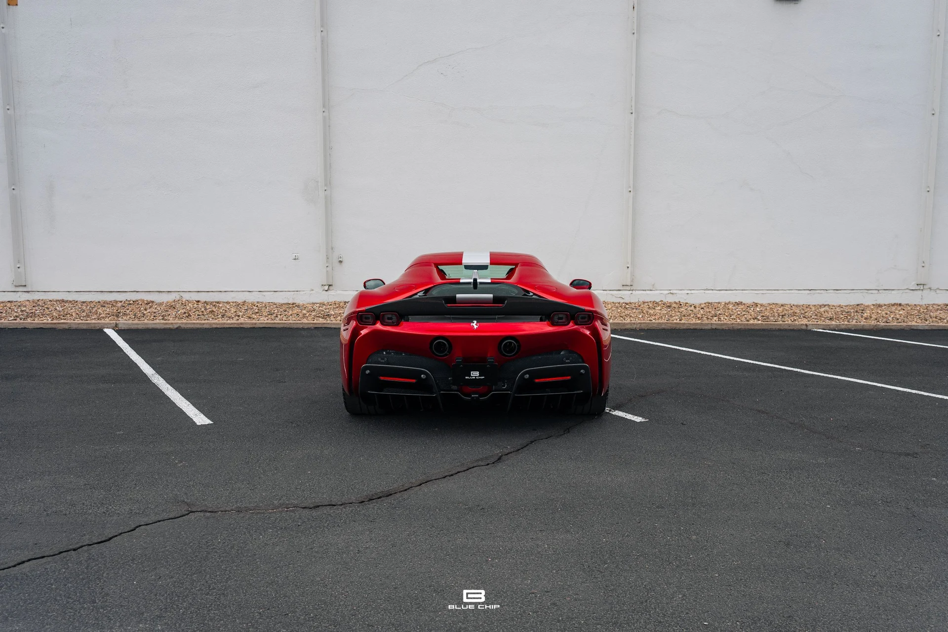 mph082_1556438208_6a6a858653107b020f0ca633_23796_202025_20_Ferrari_20_SF_90_20_Spider_20_Roso_20_Magma_83_0c95637d8c