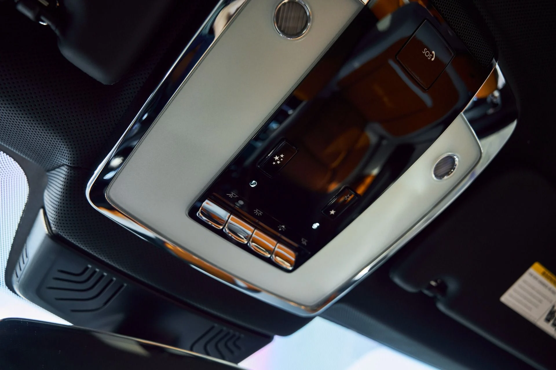 mph082_1559950037_Used_2026_Rolls_Royce_Cullinan_Base_1766884870_4b58180f3b