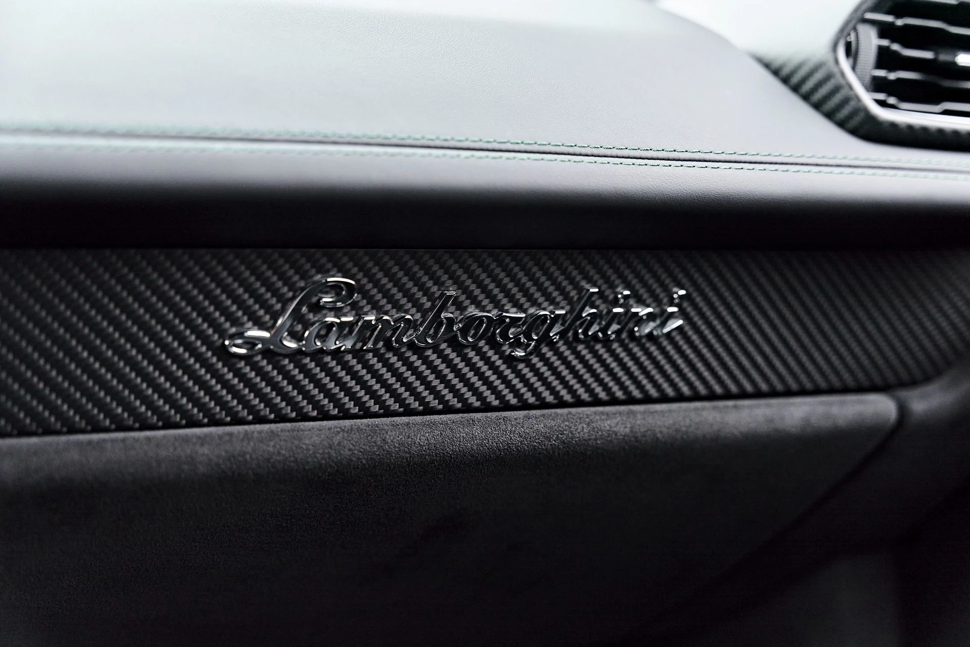 mph082_1583275417_Used_2024_Lamborghini_Huracan_Sterrato_Base_1790365074_347f3629d7