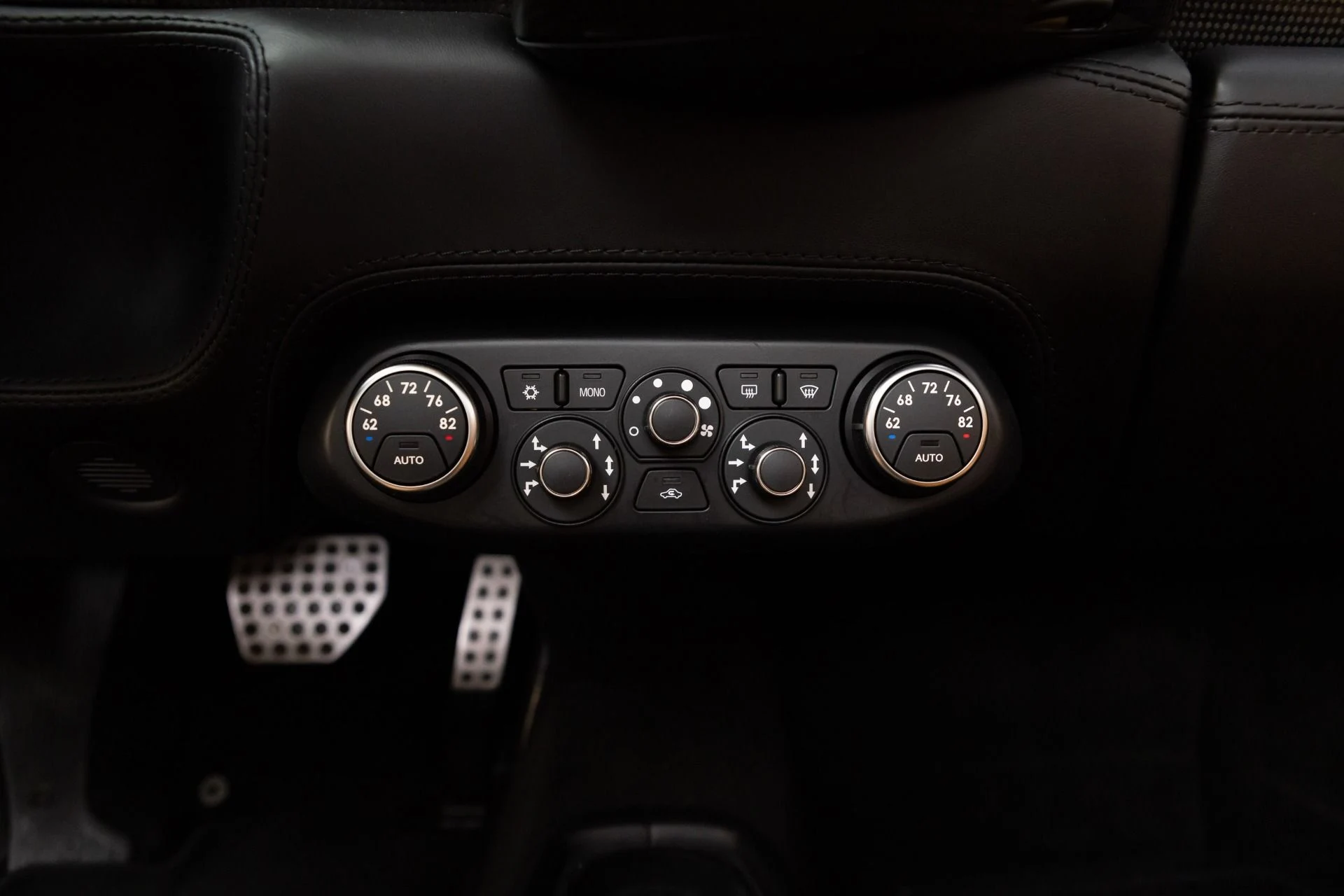 mph082_1773615098_Used_2014_Ferrari_458_Spider_1781623433_0fb906807e