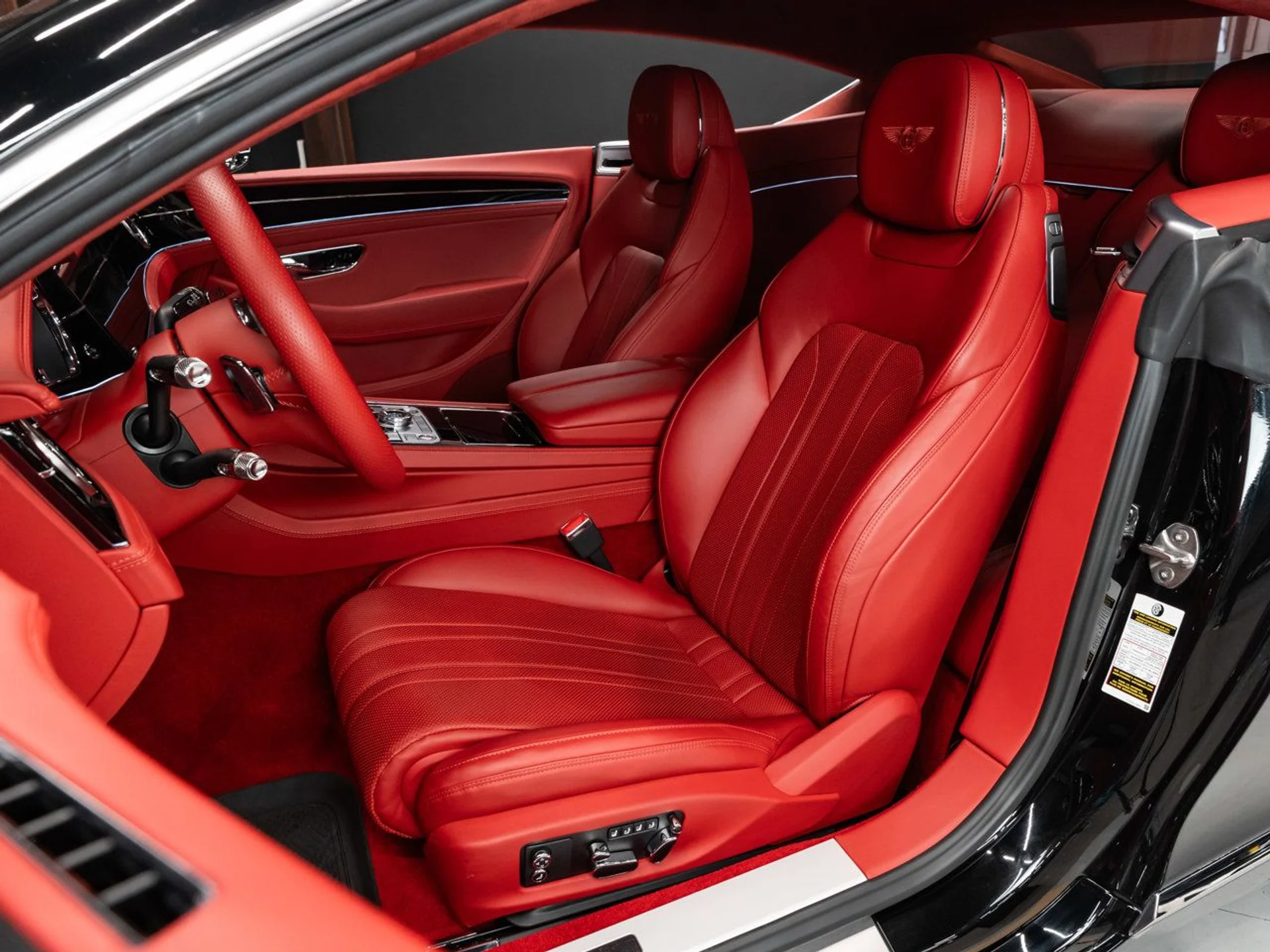 mph082_1822240466_bentley_continental_2020_5c2c917f5c