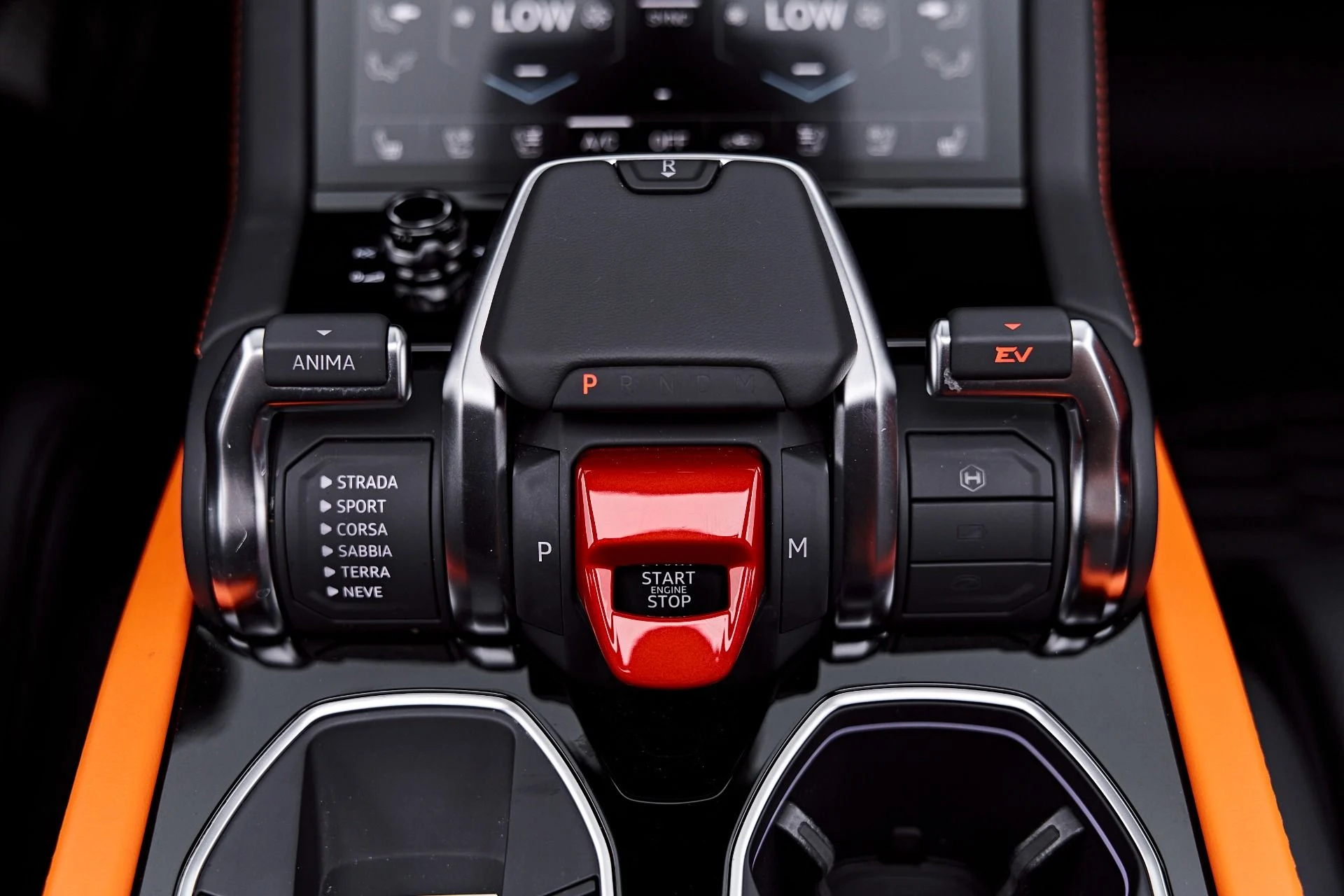 mph082_188266119_Used_2025_Lamborghini_Urus_SE_1788282795_6214753455