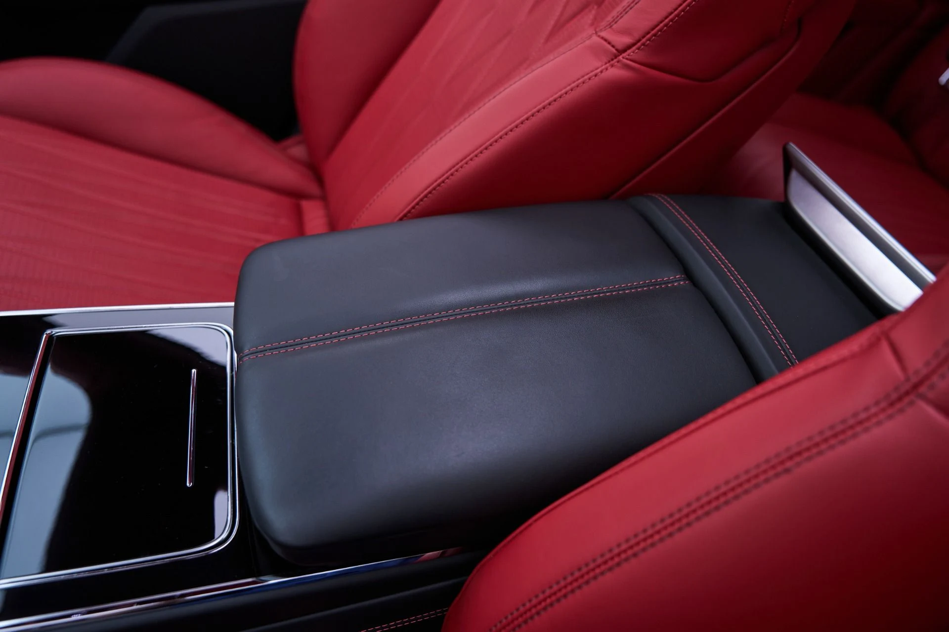 mph082_1899361093_Used_2022_Bentley_Flying_Spur_V8_1793212310_c1b930fec7