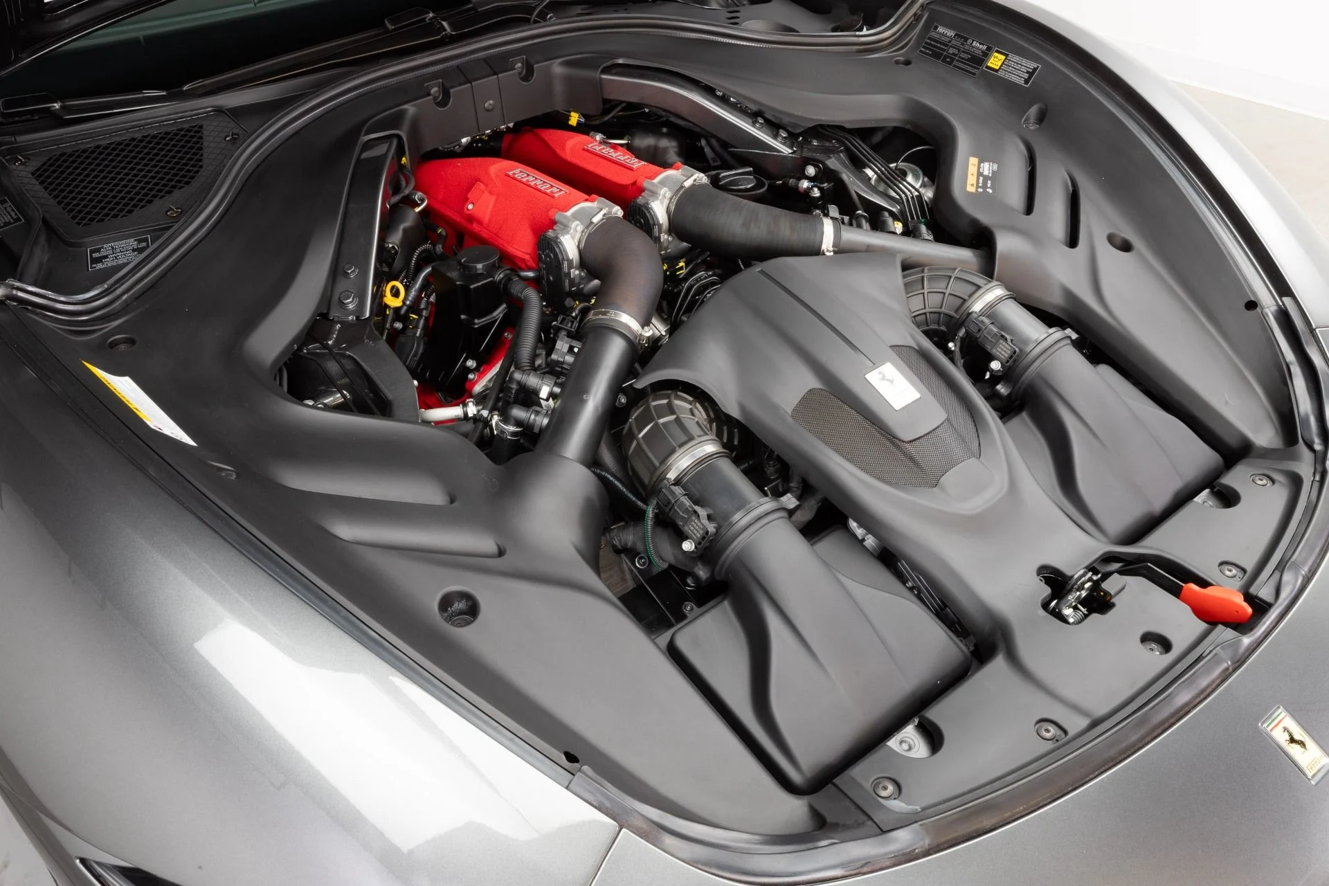 mph082_2033763693_Used_2024_Ferrari_Roma_Spider_1772566645_4ac2ba4227