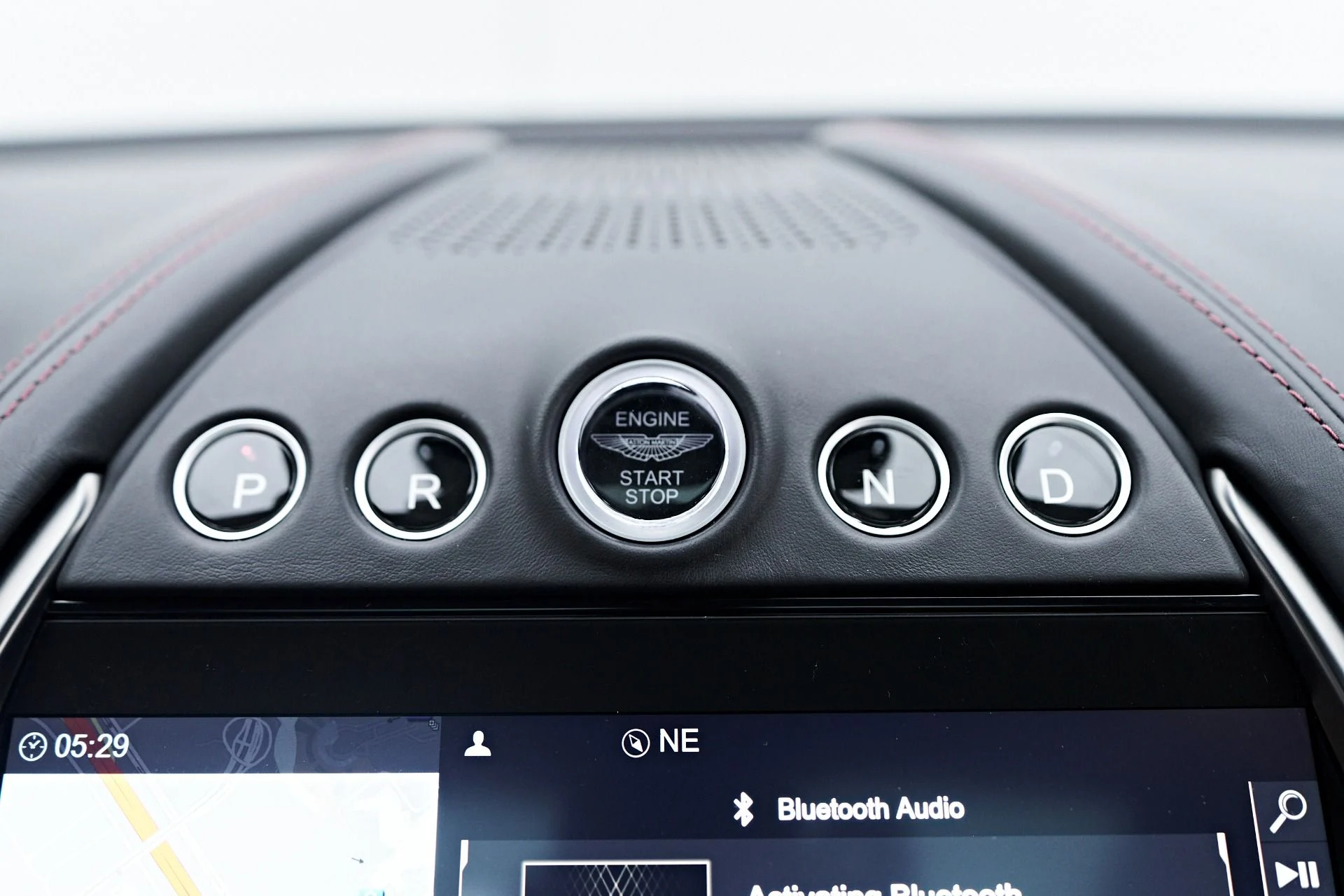 mph082_2087968884_Used_2023_Aston_Martin_DBX_707_1754786768_64dbd8ccdd