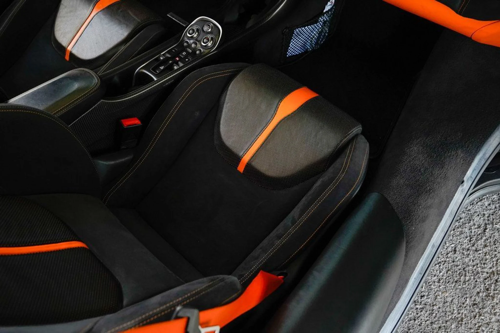 mph082_2097090042_used_2018_mclaren_570s_spider_14354_22891400_83_1024_118d30ad13