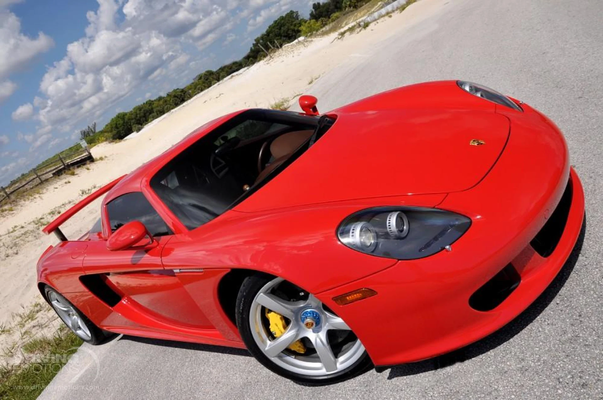 mph082_2153722822_186_p83_l_a500715e48