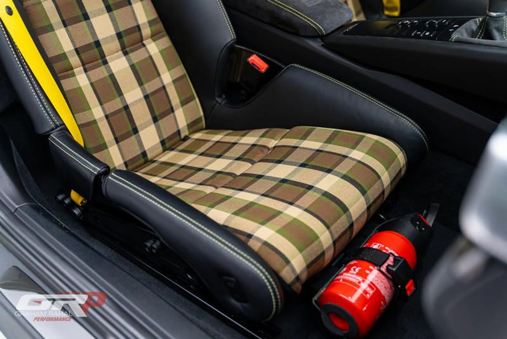 mph082_218975202_A4_FAC_988_39_AD_4_EE_8_AF_9_C_FBECA_98249_CA_50a6c1bd3e