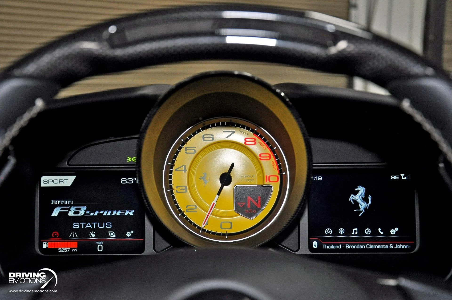 mph082_2231278471_896_p83_l_bcc5eb455a