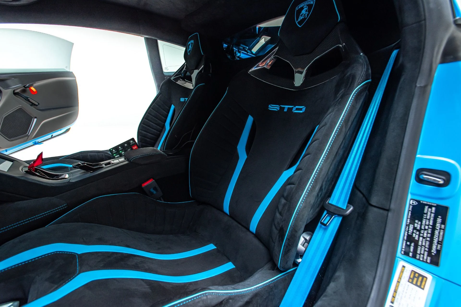 mph082_2234092483_Used_2024_Lamborghini_Huracan_STO_Alpha_10_Twin_Turbo_1786644399_484af00f0c