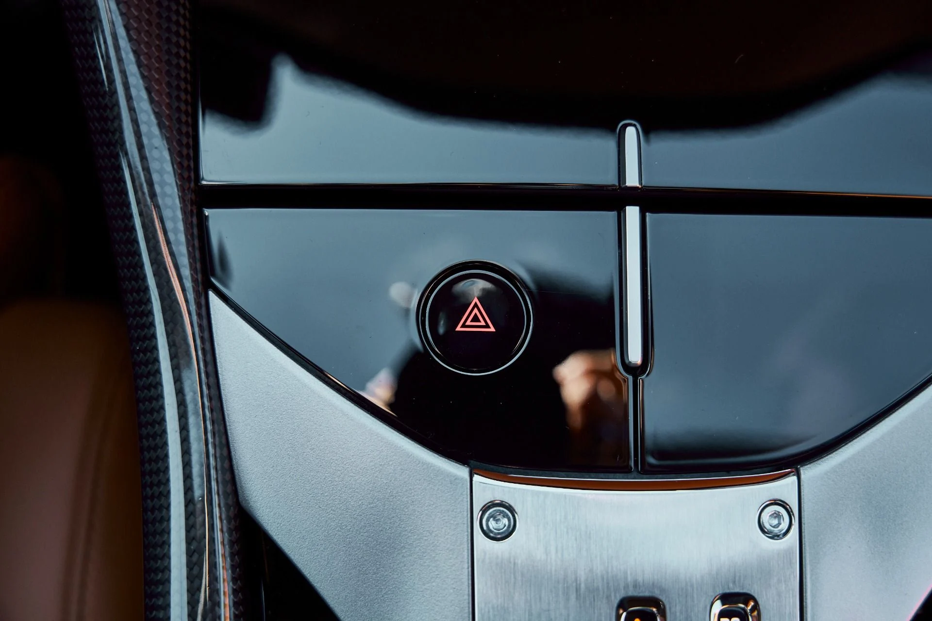 mph082_2327150797_Used_2026_Ferrari_Purosangue_1771462166_94e57a64f3