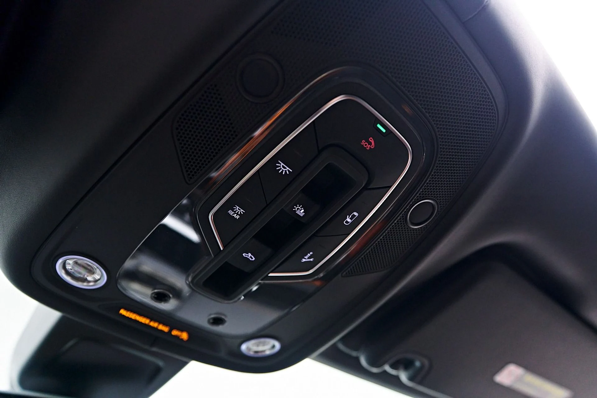 mph082_2512891410_Used_2025_Bentley_Bentayga_S_Black_Edition_1738363048_7e85ed295b