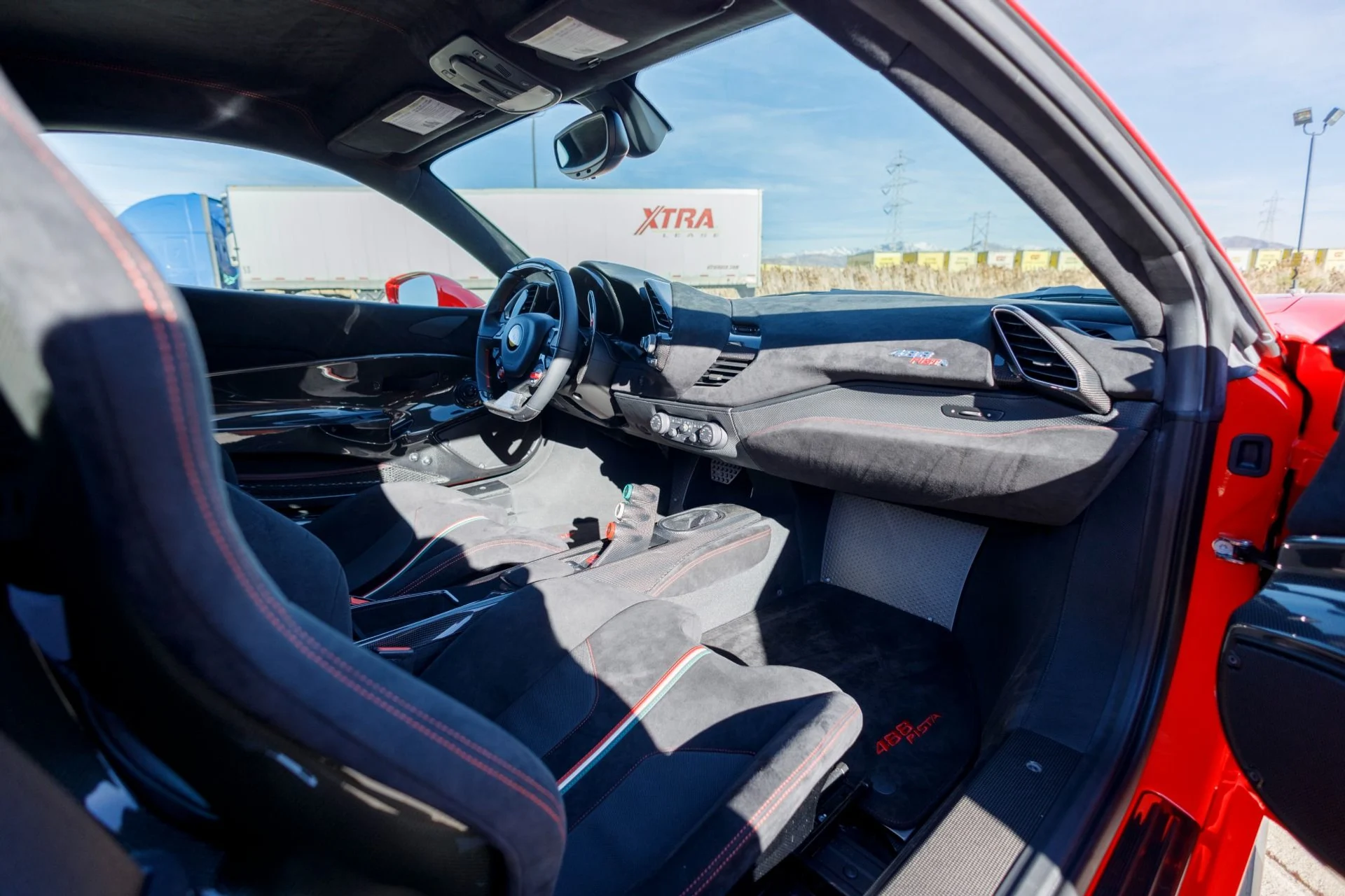 mph082_2631894070_Used_2020_Ferrari_488_Pista_1765914948_f14bef1b16