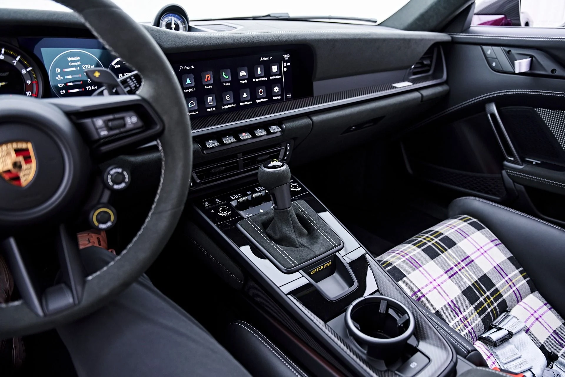 mph082_2646477052_Used_2025_Porsche_911_GT_3_RS_1784854167_430e66ad53