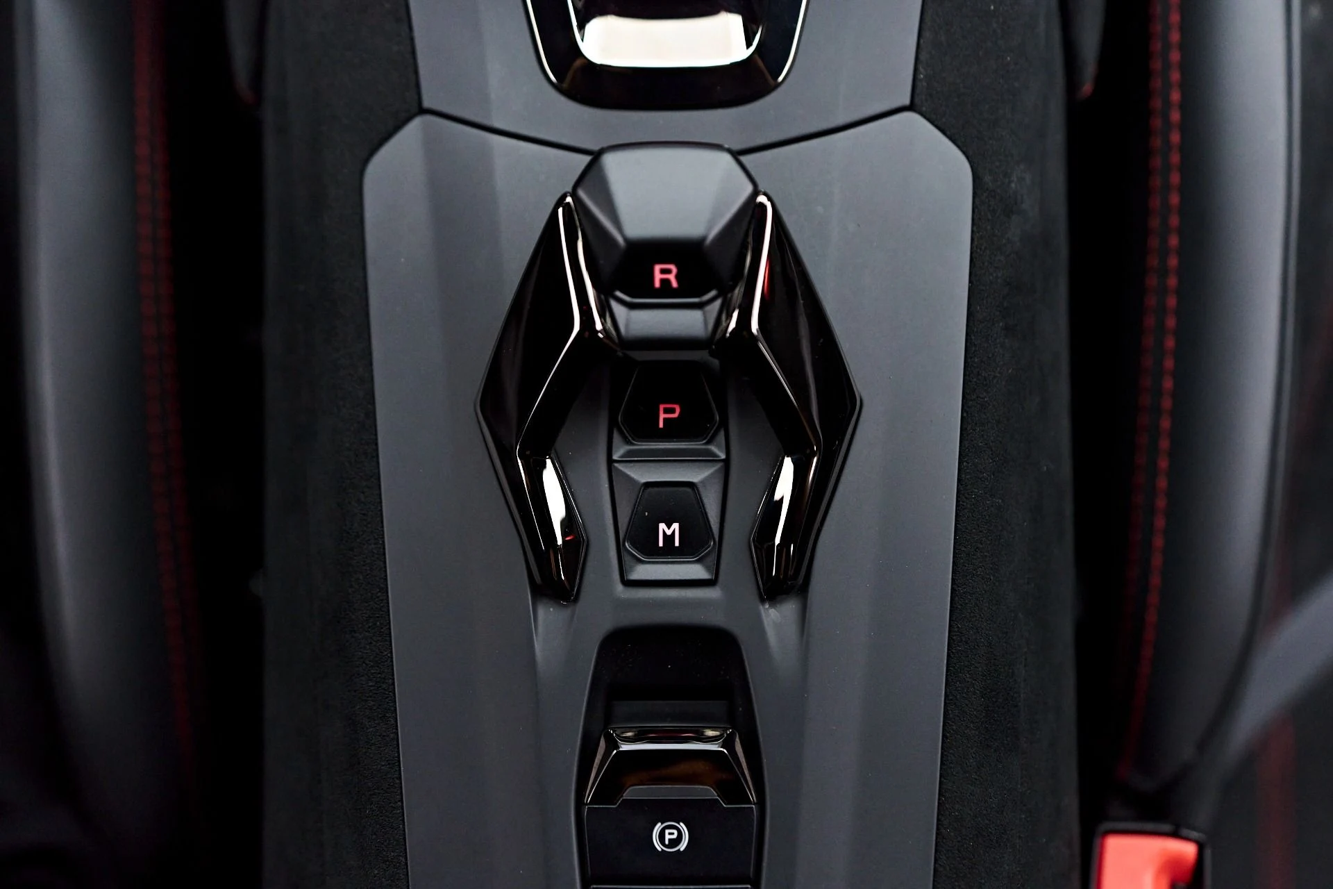 mph082_2854463471_Used_2023_Lamborghini_Huracan_STO_Base_1754673404_e00a0fe961