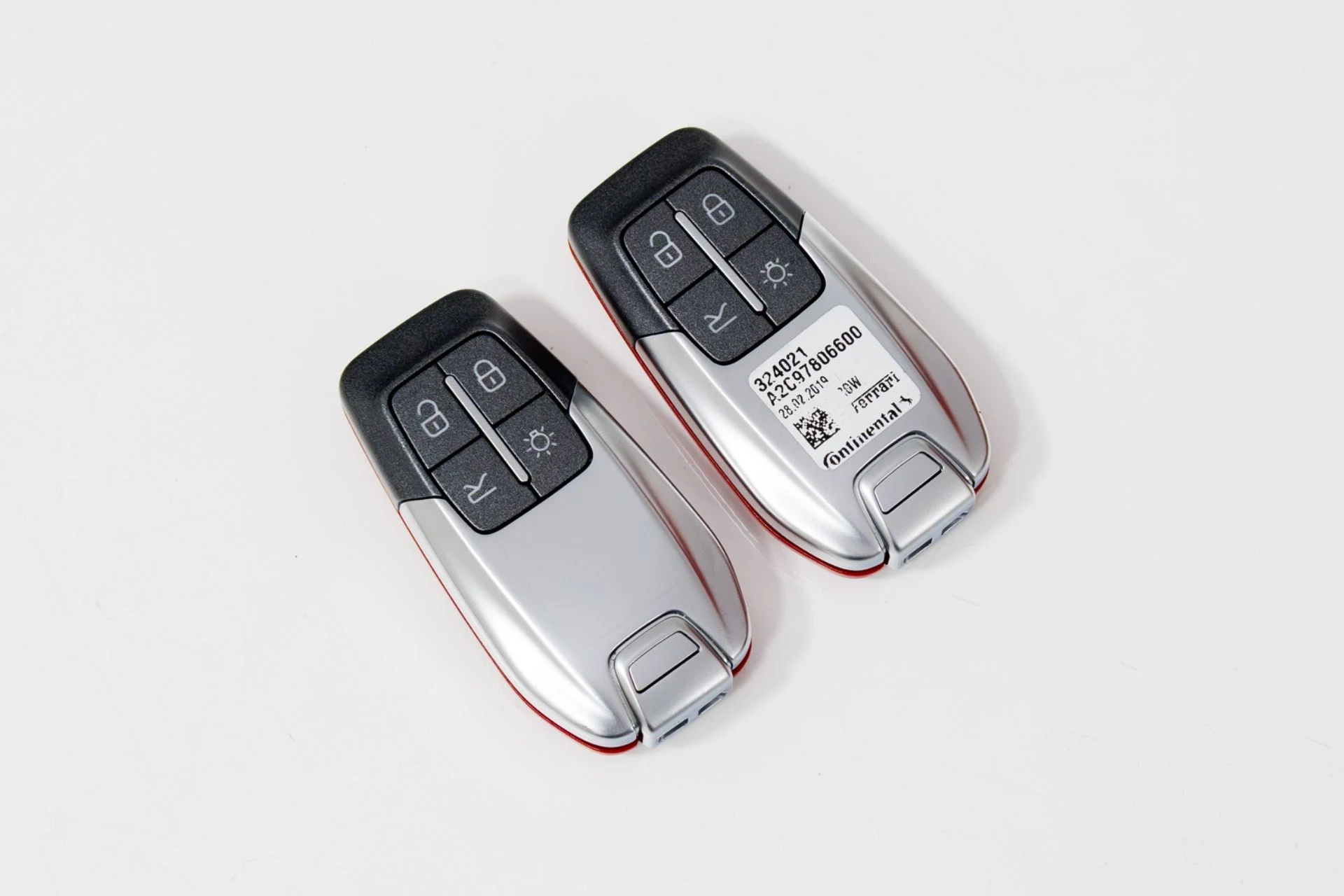 mph082_2912762524_Used_2019_Ferrari_488_Pista_1772733819_202a2c2558