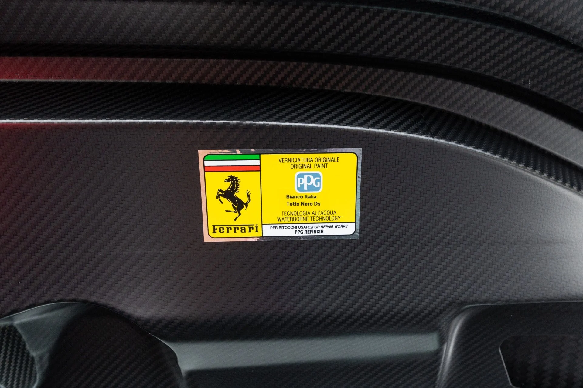 mph082_2998117834_Used_2024_Ferrari_SF_90_Spider_1775624639_563258e670