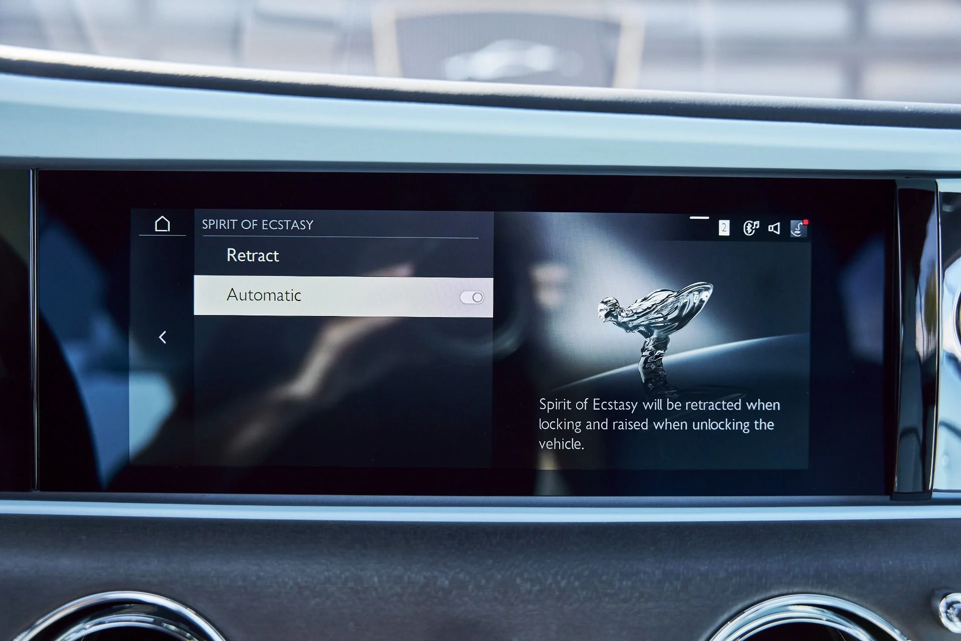 mph082_3028206948_Used_2025_Rolls_Royce_Spectre_Base_1773452613_09a5299c44