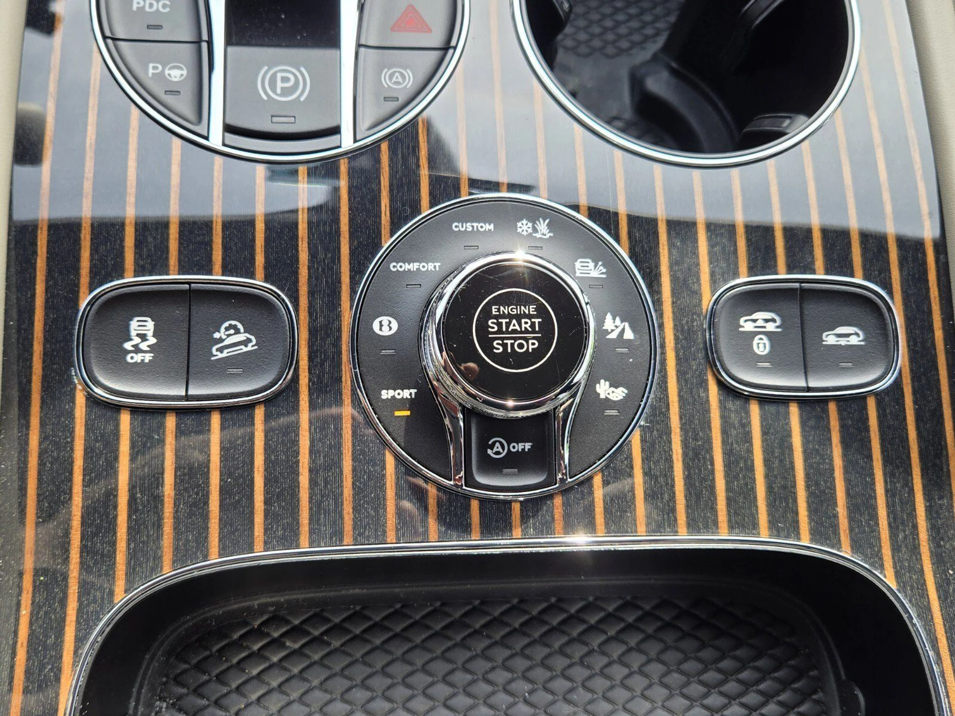 mph082_3112851248_ca8d0872e2eb98dc0d524b5dae2c7c08x_437d615730