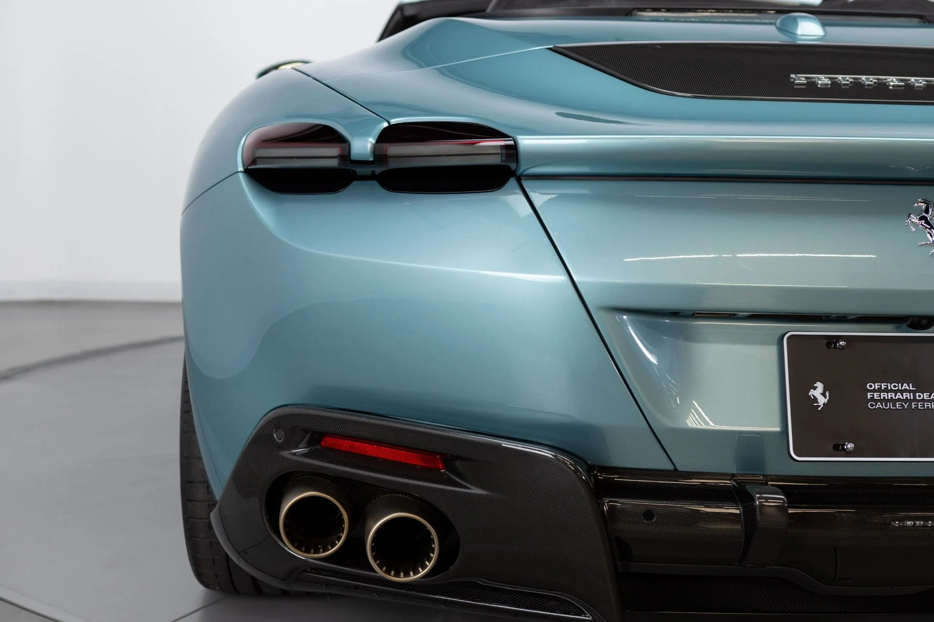 mph082_3312025539_Used_2024_Ferrari_Roma_Spider_1772564238_c29ea7a51c