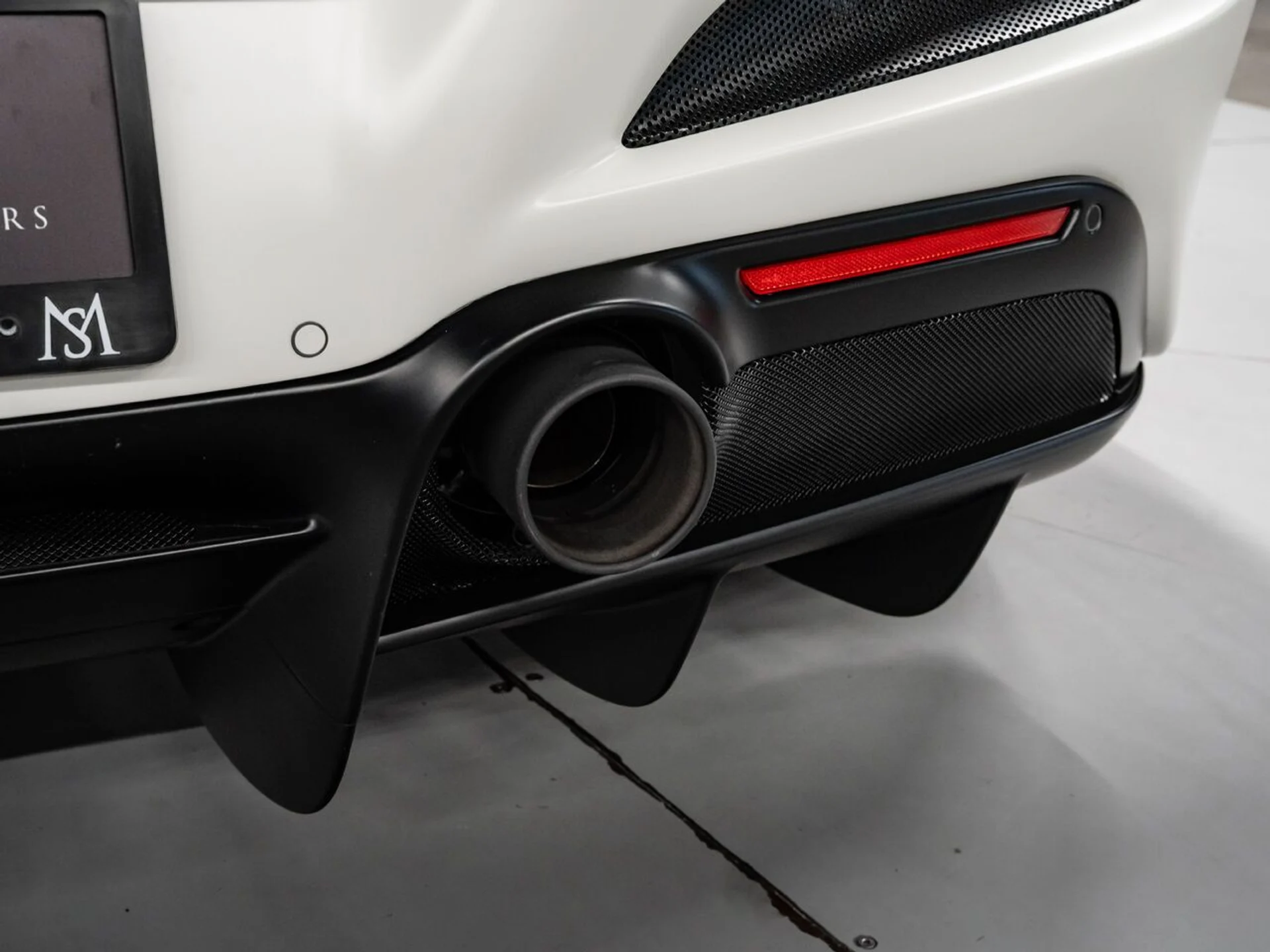 mph082_3433997519_ferrari_f8_spider_2022_c449aed0a9