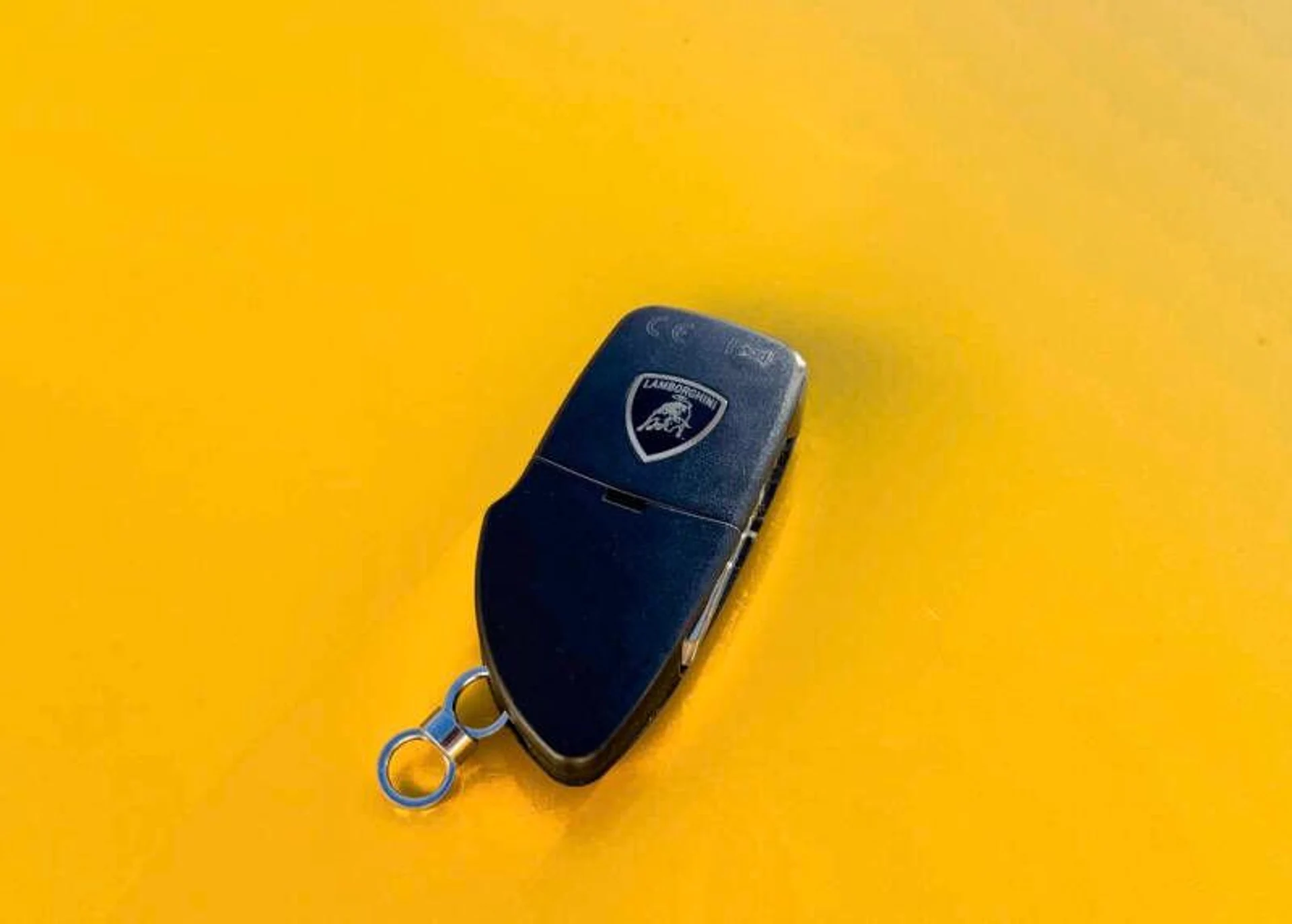 mph082_3627763596_2008_lamborghini_gallardo_base_awd_2dr_coupe_2e5f7442b1