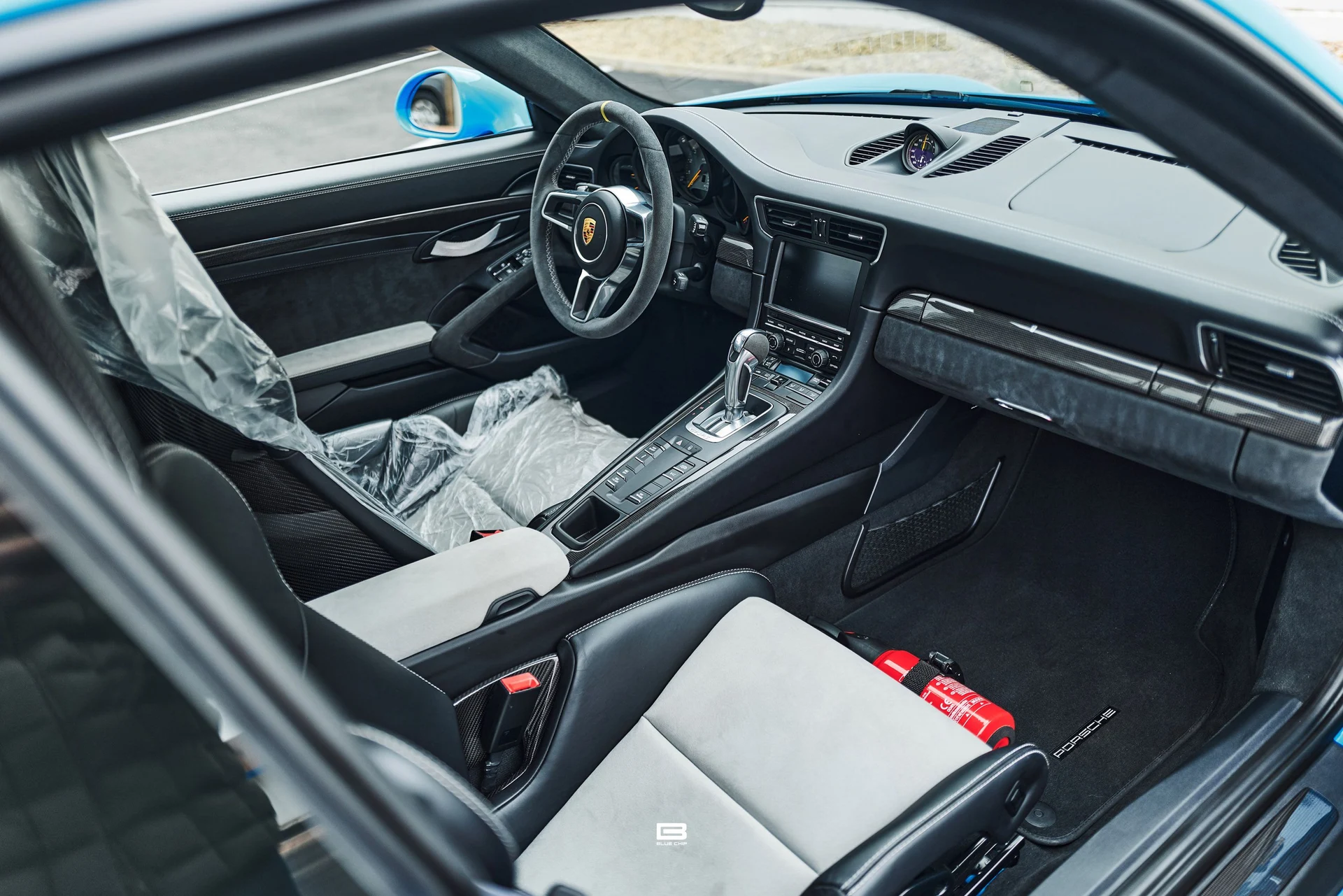 mph082_3639423573_69d684305318df0db14f3056_L1200424_3b52ebb8b3