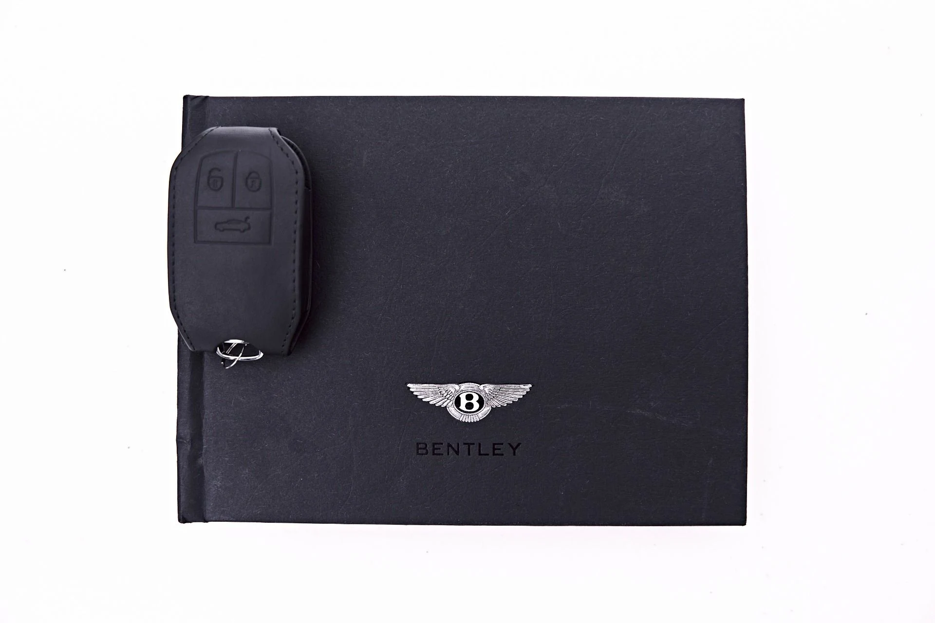 mph082_3733821906_Used_2023_Bentley_Flying_Spur_S_1784247361_e48083c281