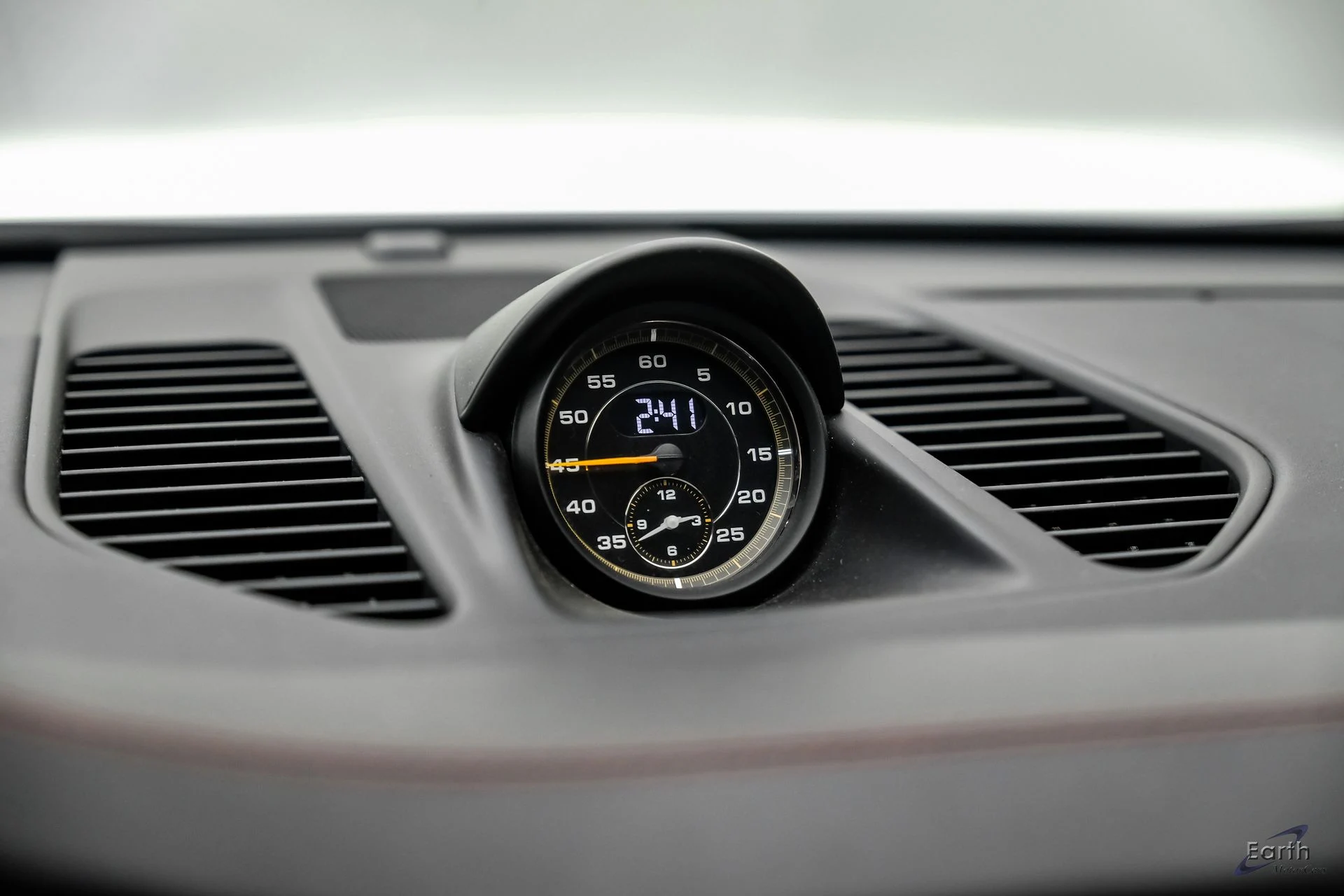 mph082_3789510668_7e5661514847d088096a24b181782839x_7bf3523ea9