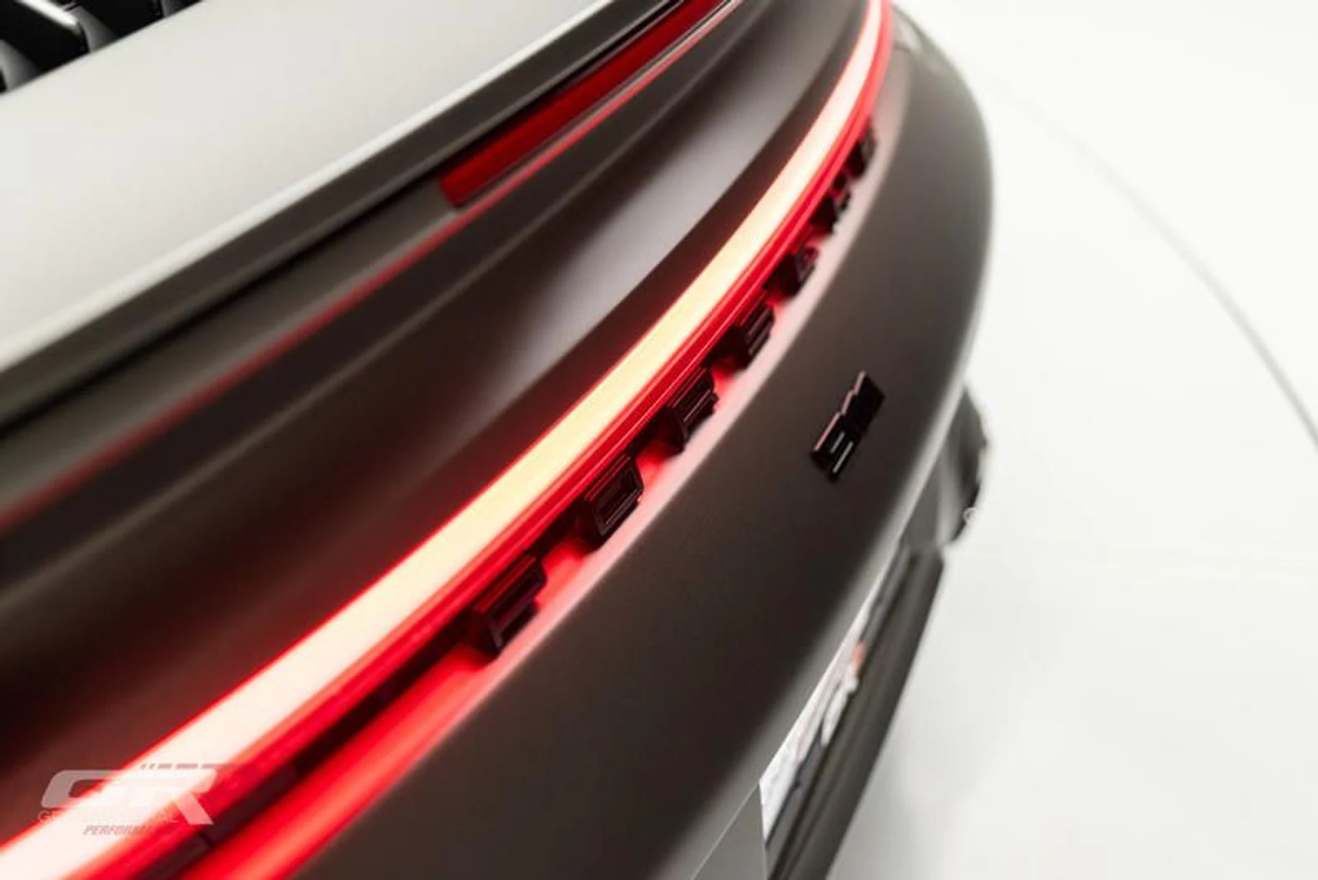 mph082_3868764043_CB_363_C14_5278_41_AF_BDC_7_34020_DAC_89_BB_82768189ec