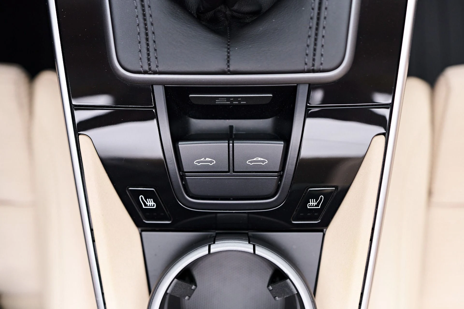 mph082_3999229516_Used_2021_Porsche_911_Targa_4_S_1757037719_06391cf08d